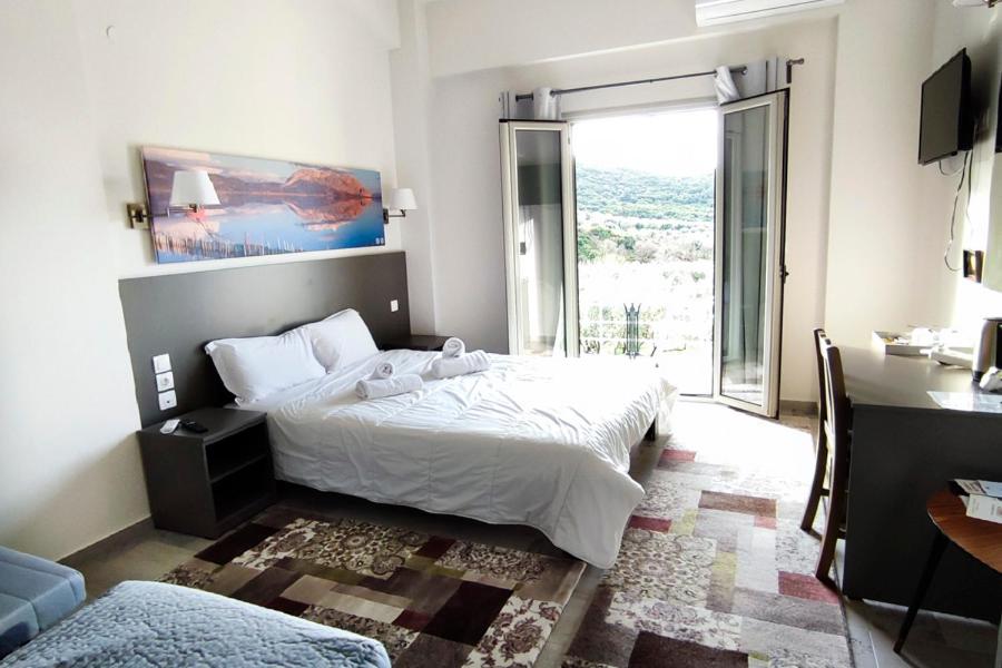 Socrates Organic Village - Wild Olive