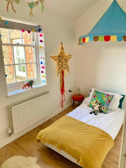 Large historic family home nr Longleat and Bath