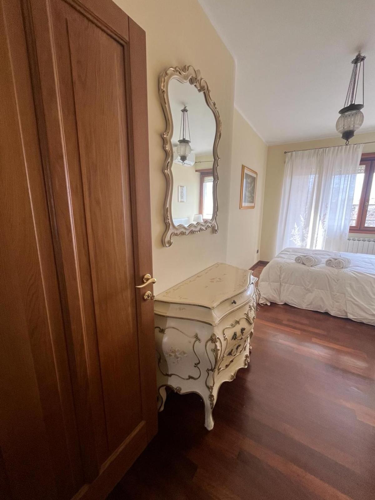 Appia Nuova Lucrezia Apartment