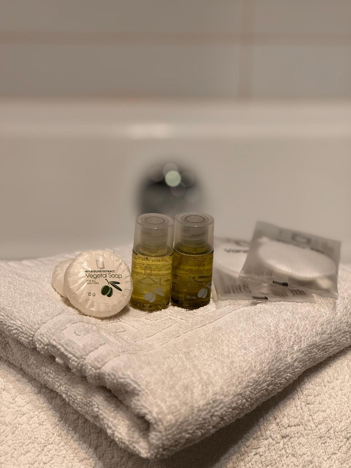 Divine Studio Fermei 62