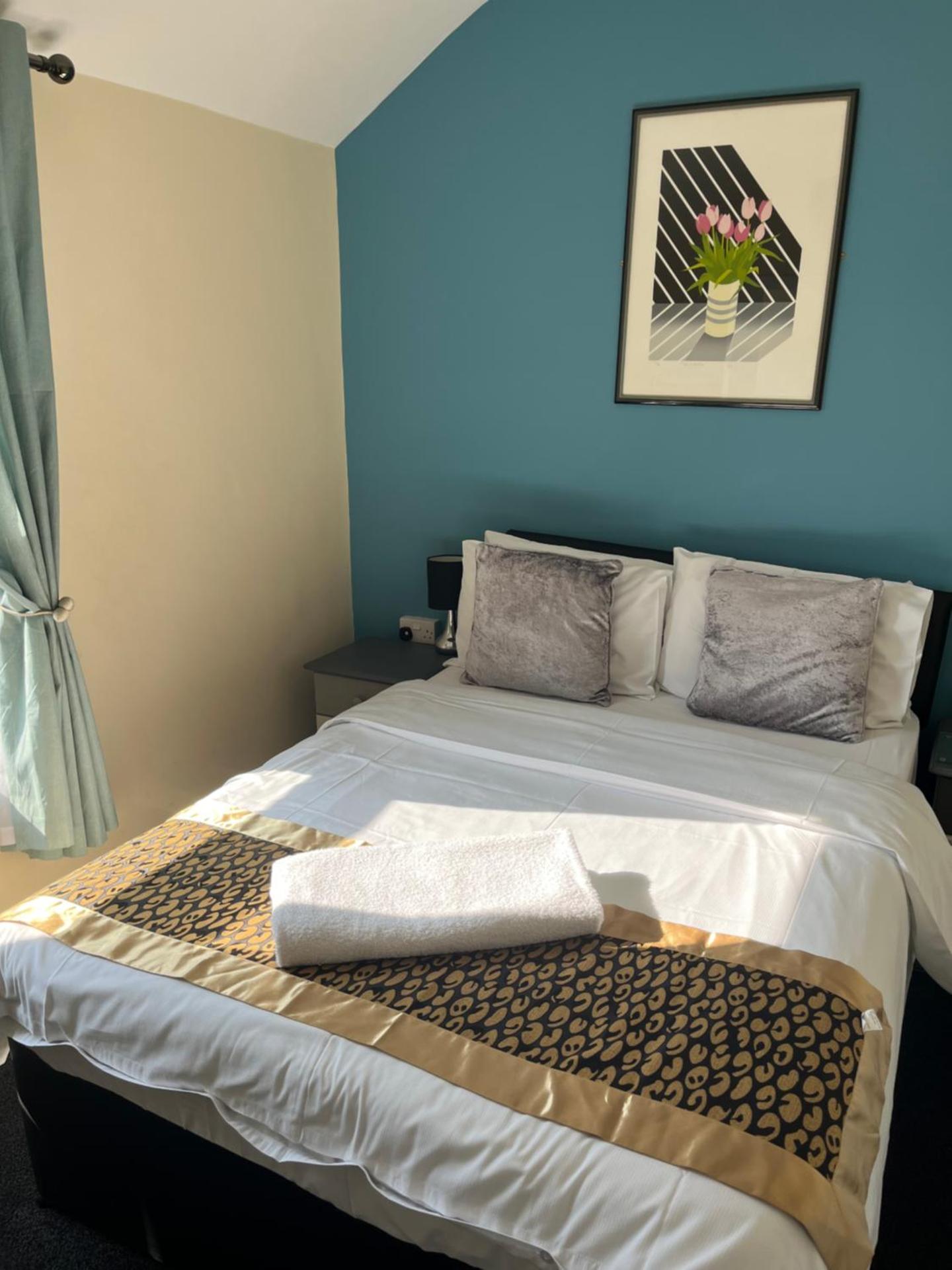 The Harp Freehouse and Guesthouse