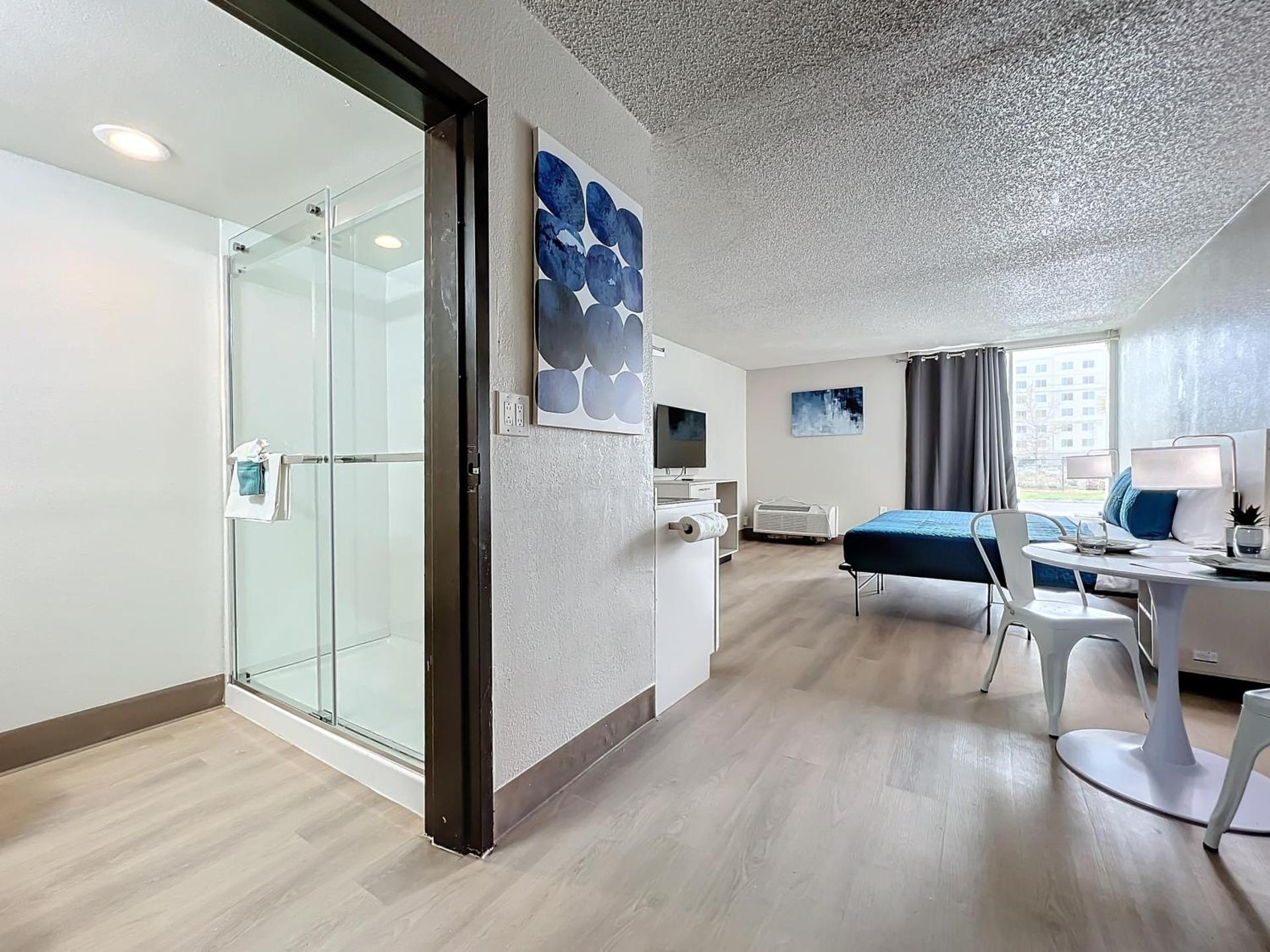 Photo of the whole room