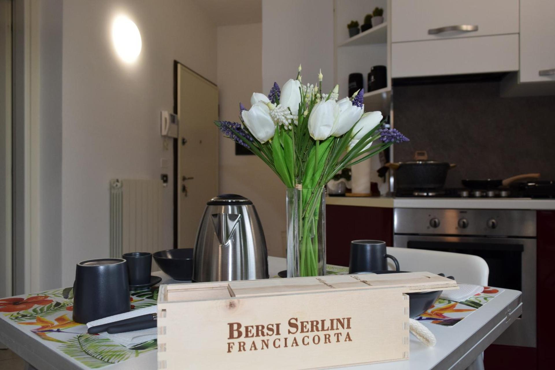 Onda del lago Mountain Lake Iseo Hospitality