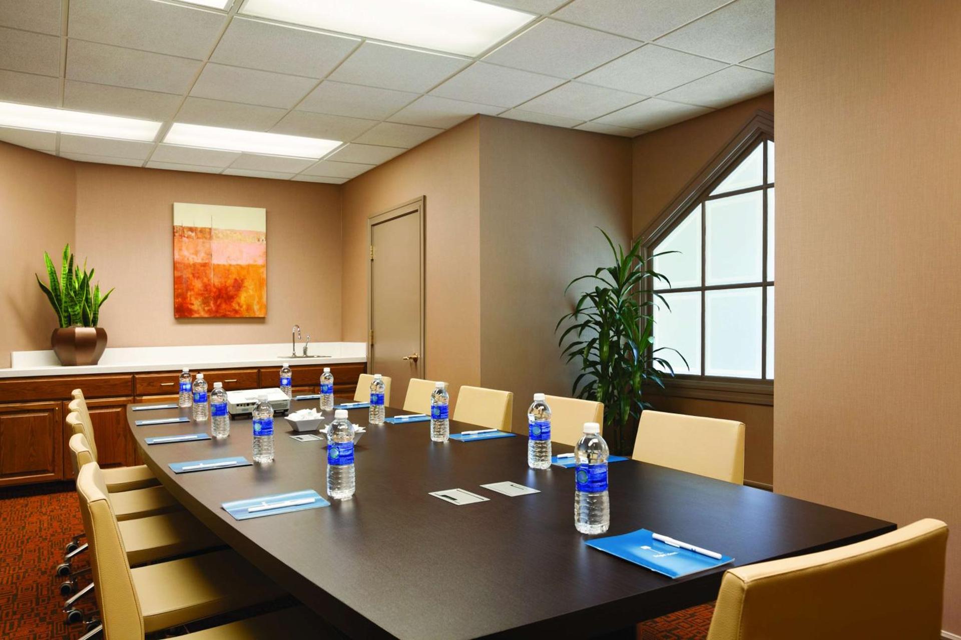 Meeting/conference room