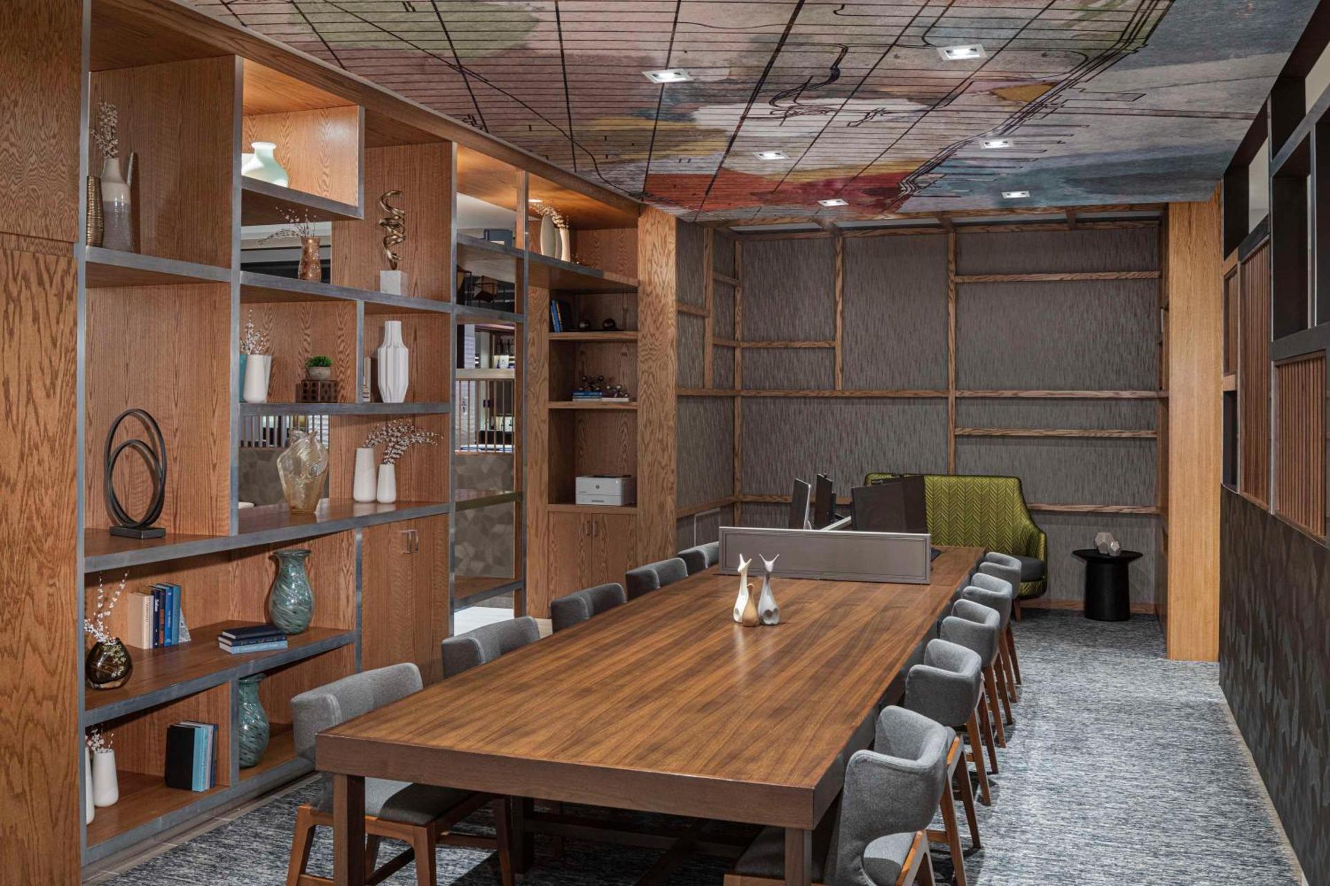 Meeting/conference room