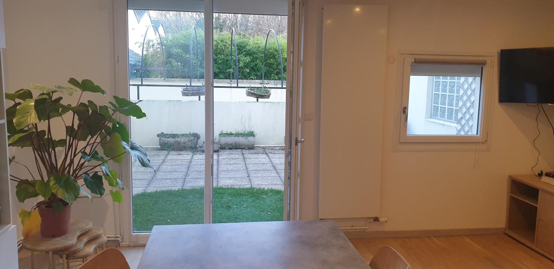 Magnifique appartement rénové avec terrasse