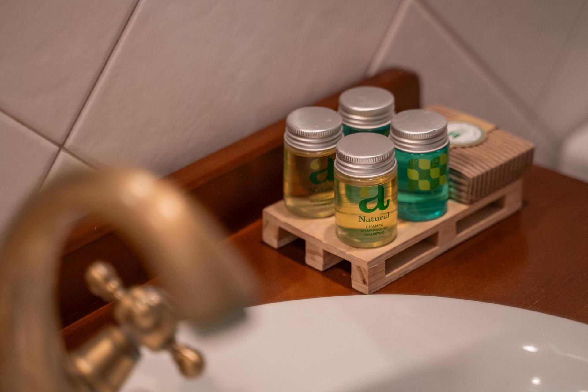 Hotel - Restaurante Prado Del Navazo