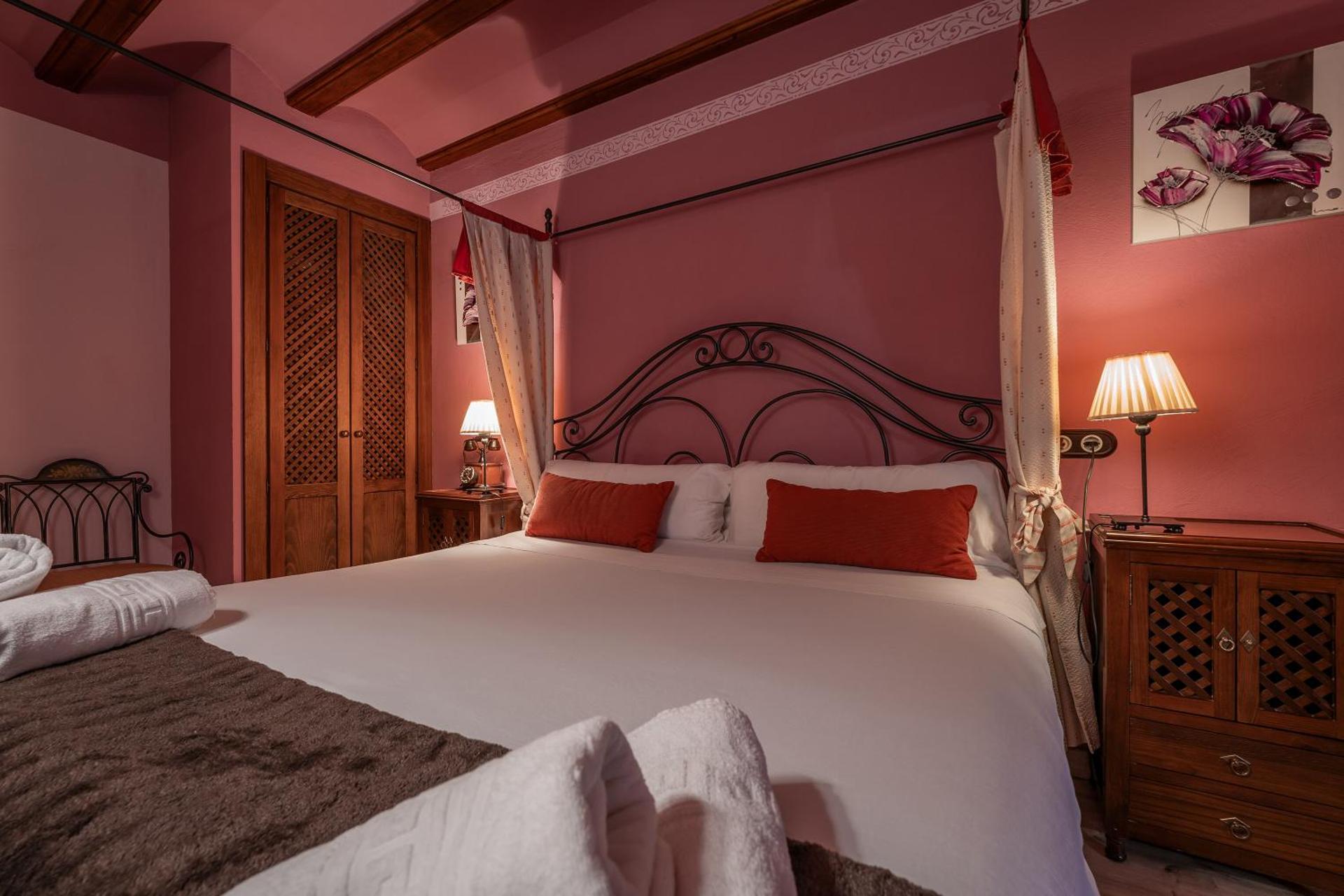 Hotel - Restaurante Prado Del Navazo