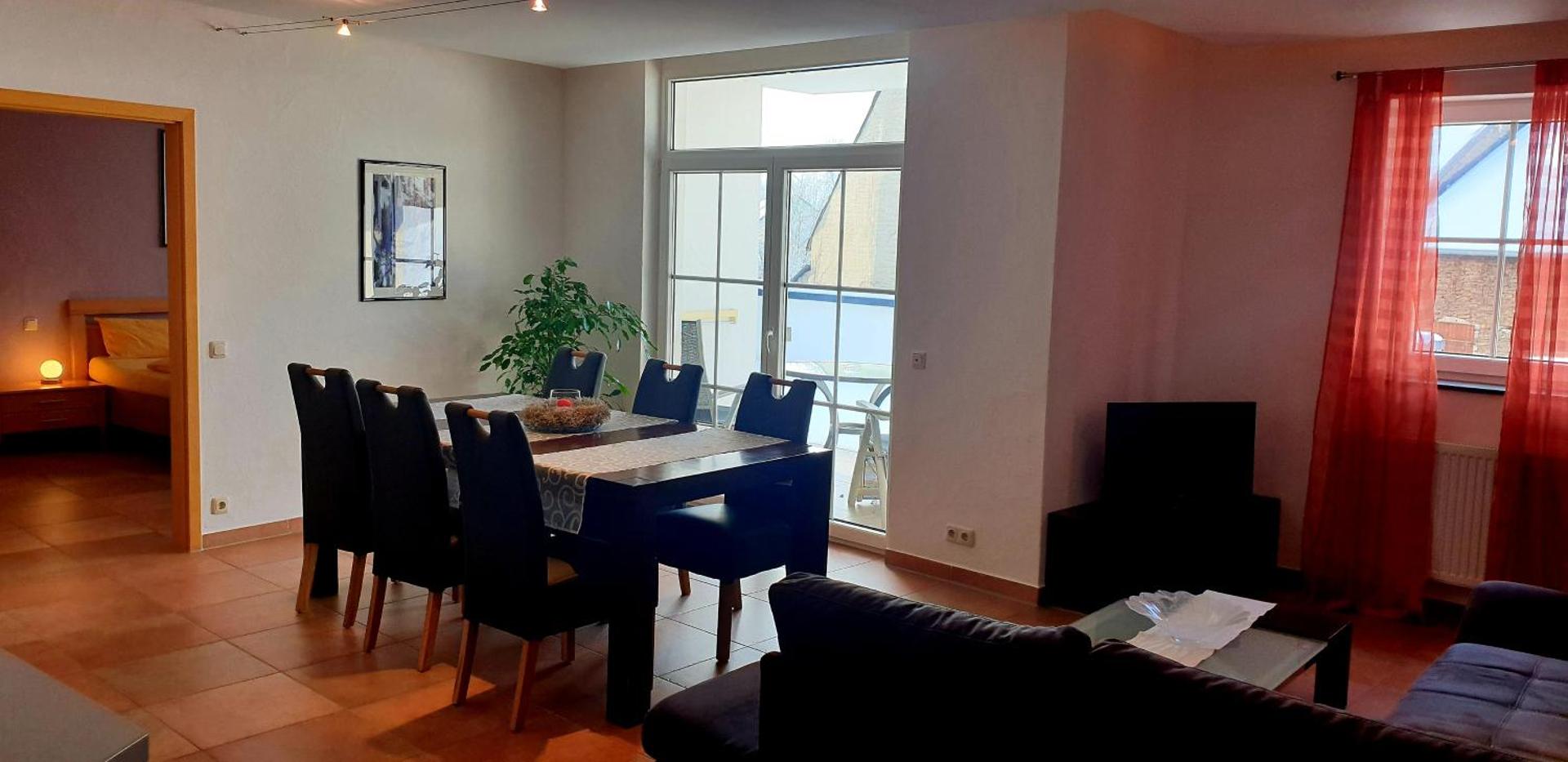 Weingut u. Gästehaus Becker