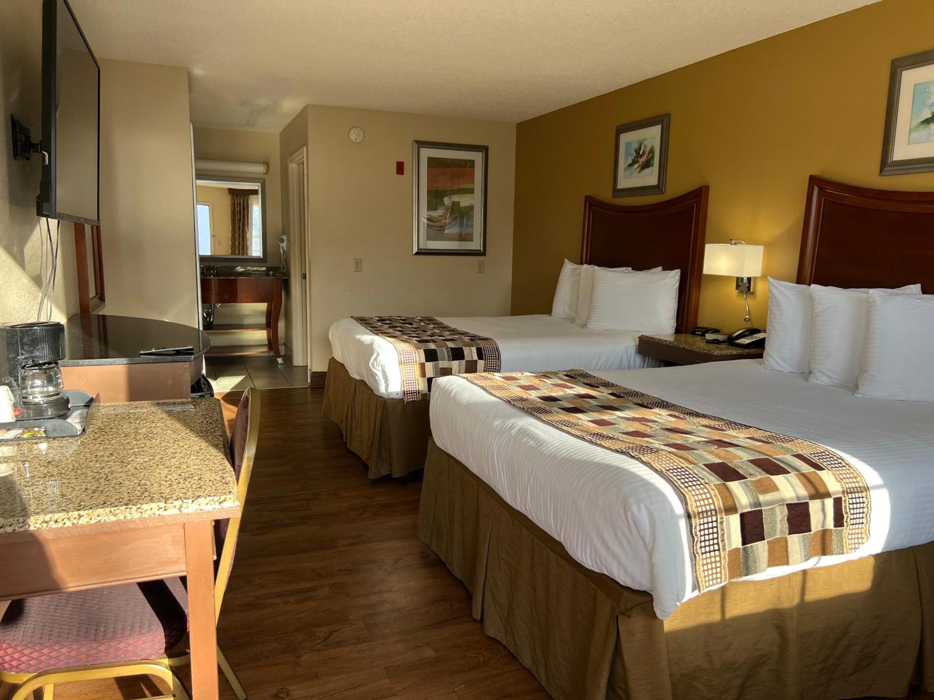 Atkinson Inn & Suites