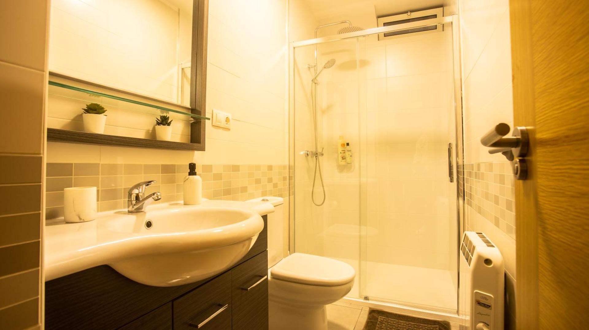 Apartamento nuevo al lado de la playa en A Guarda