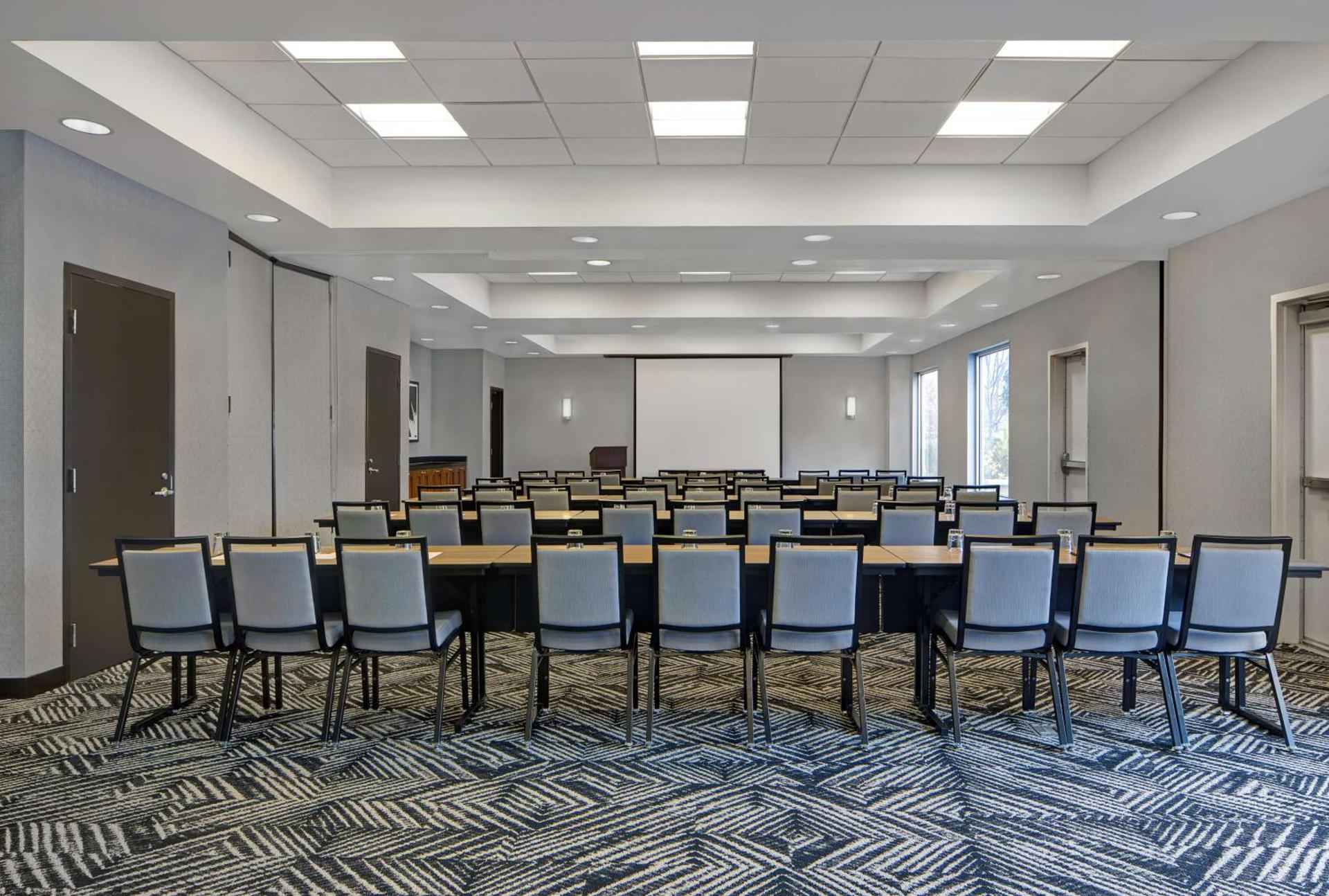 Meeting/conference room