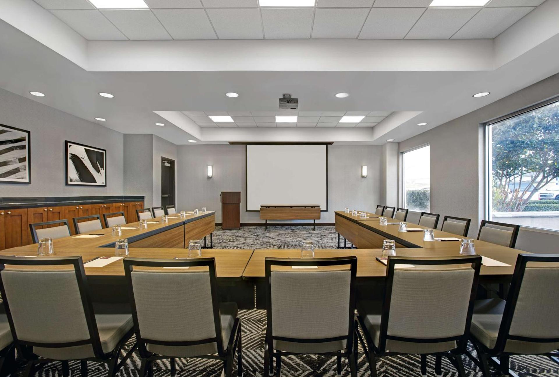 Meeting/conference room