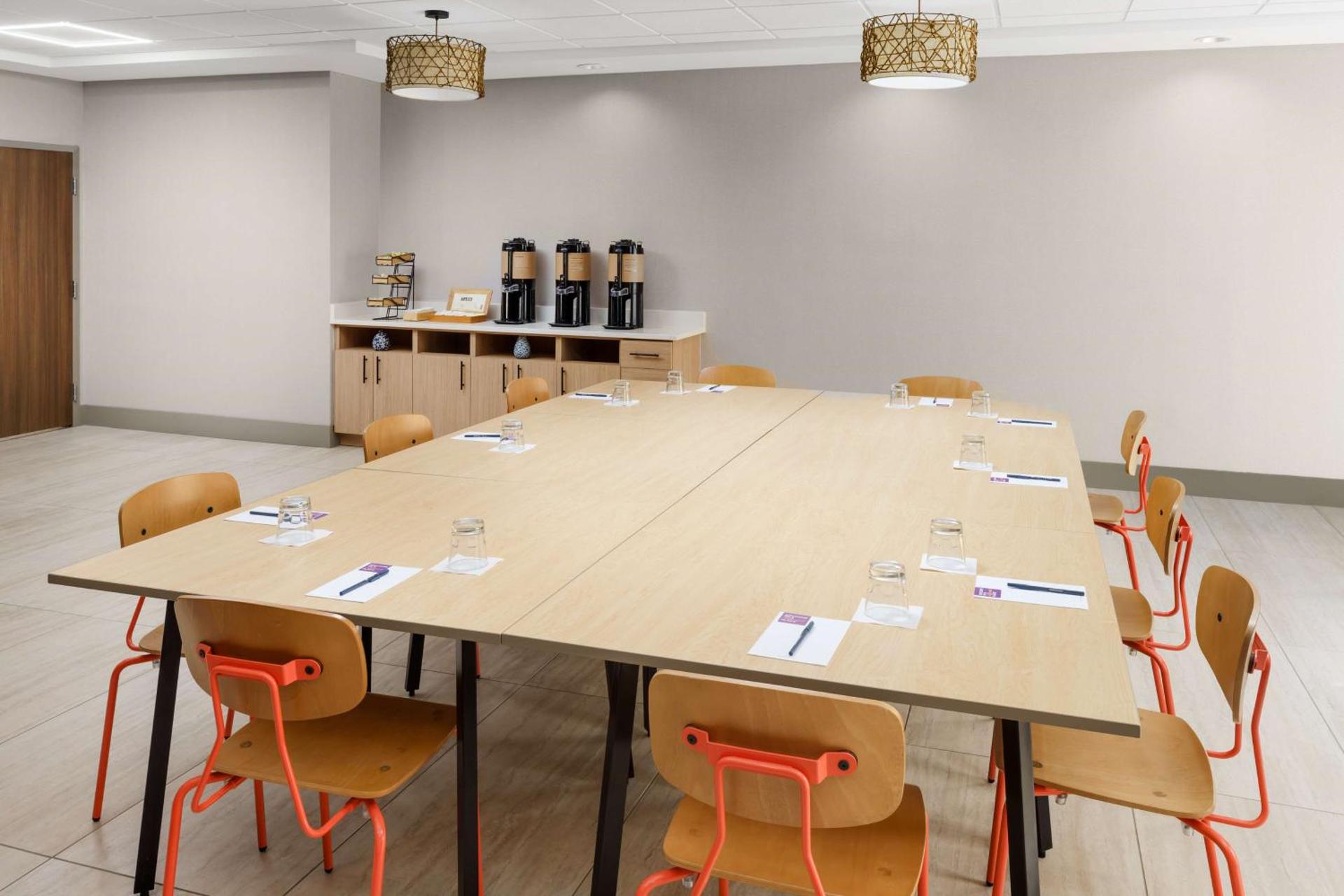 Meeting/conference room