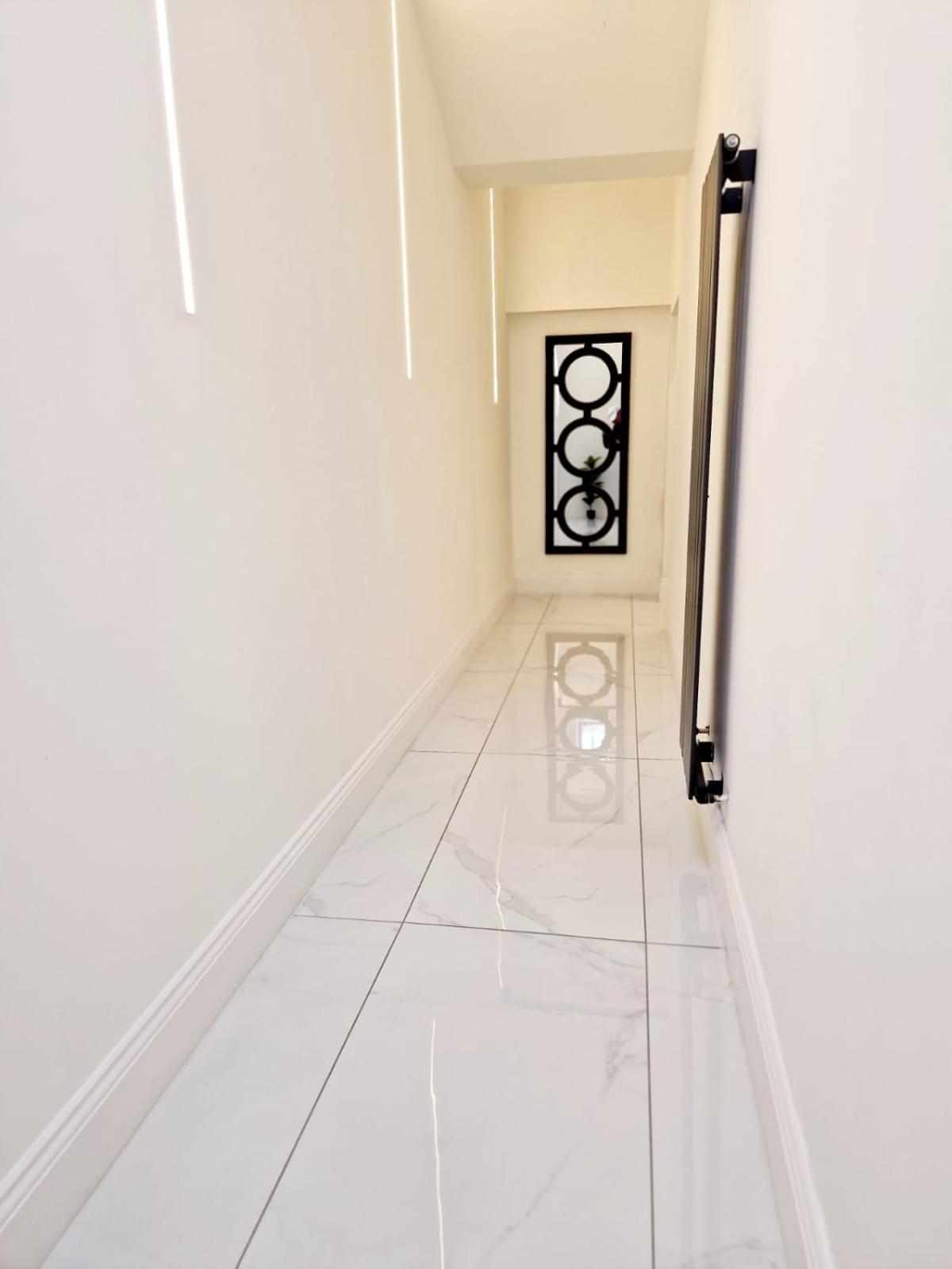 The Hamilton luxury holiday let's- Holly Barn