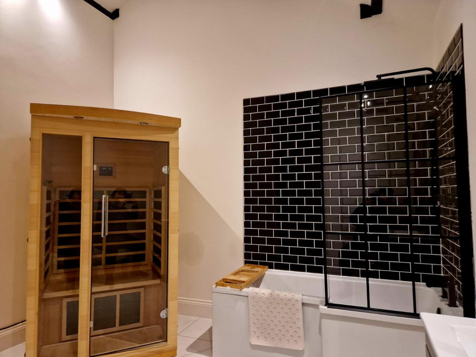 The Hamilton luxury holiday let's- Holly Barn