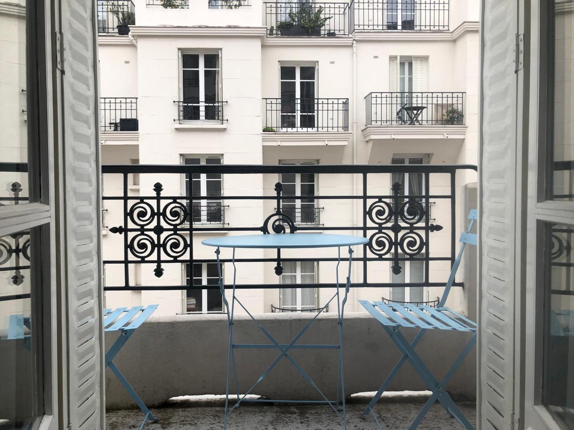 appartement au calme, avec balcon, bail mobilité ok