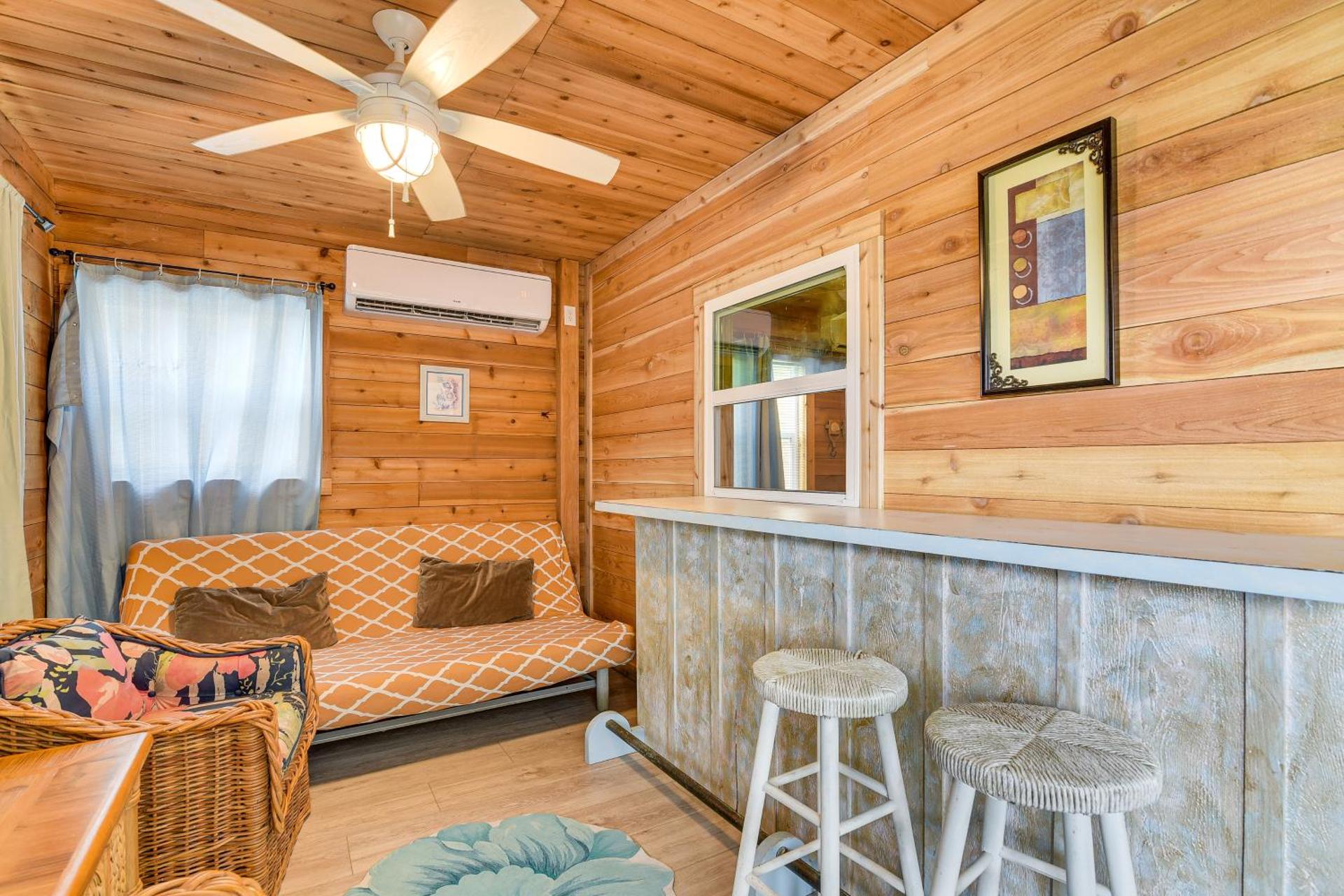 Walk to Shore Freeport Beach House with Grill!