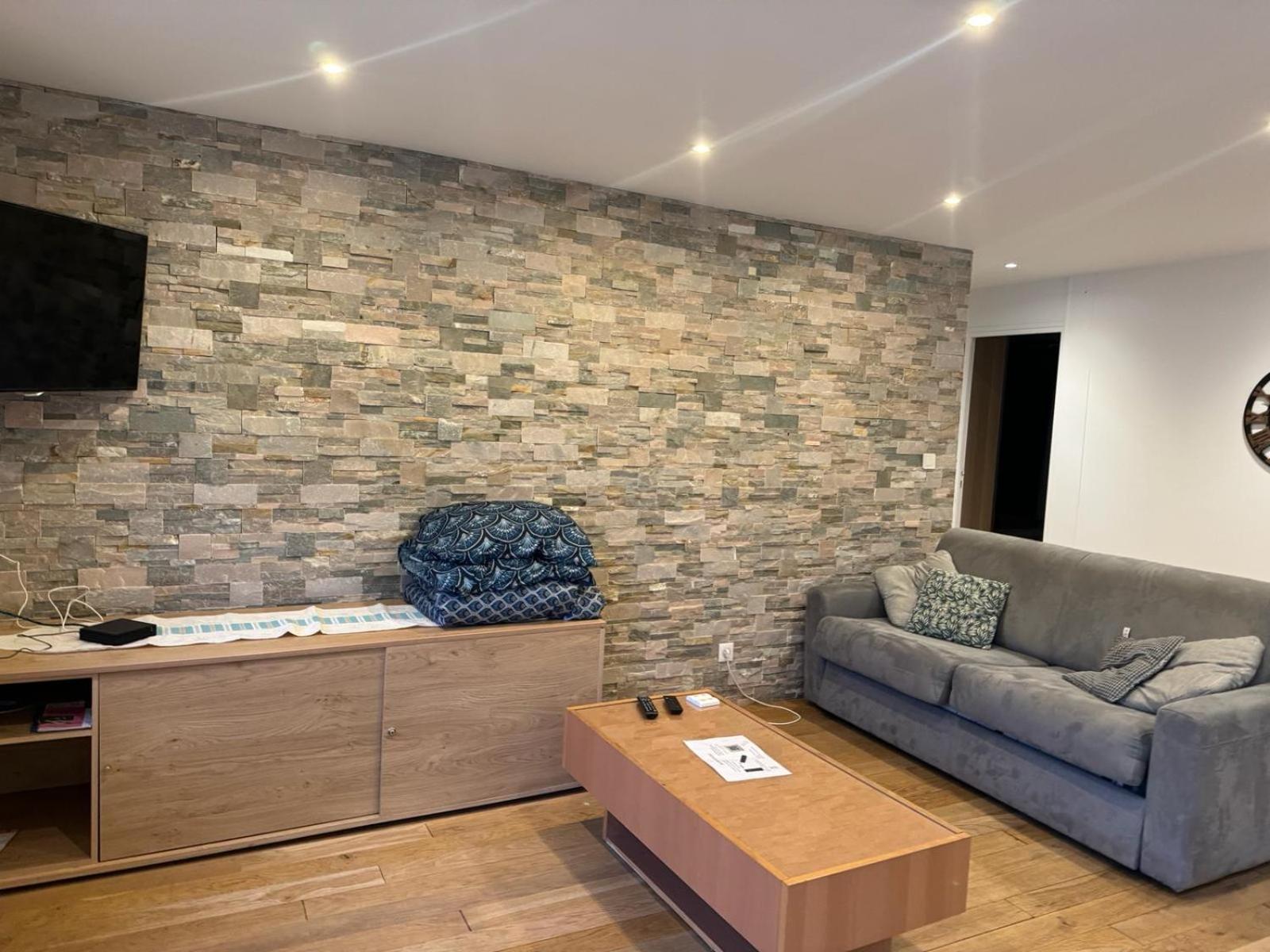 Magnifique appartement rénové avec terrasse