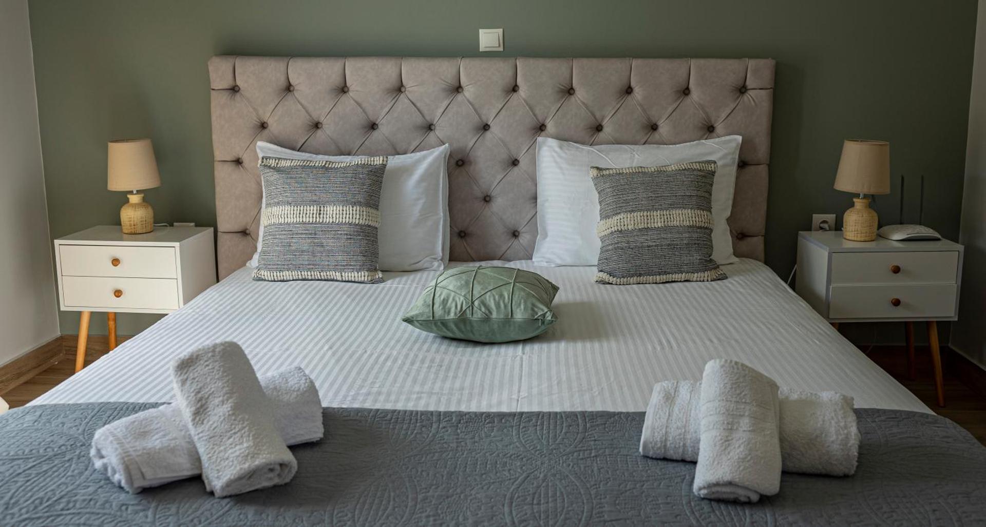 Nikitas Apartments & Suites