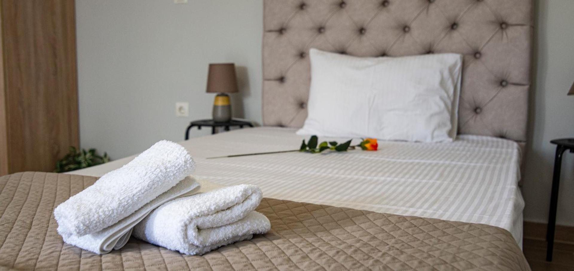 Nikitas Apartments & Suites