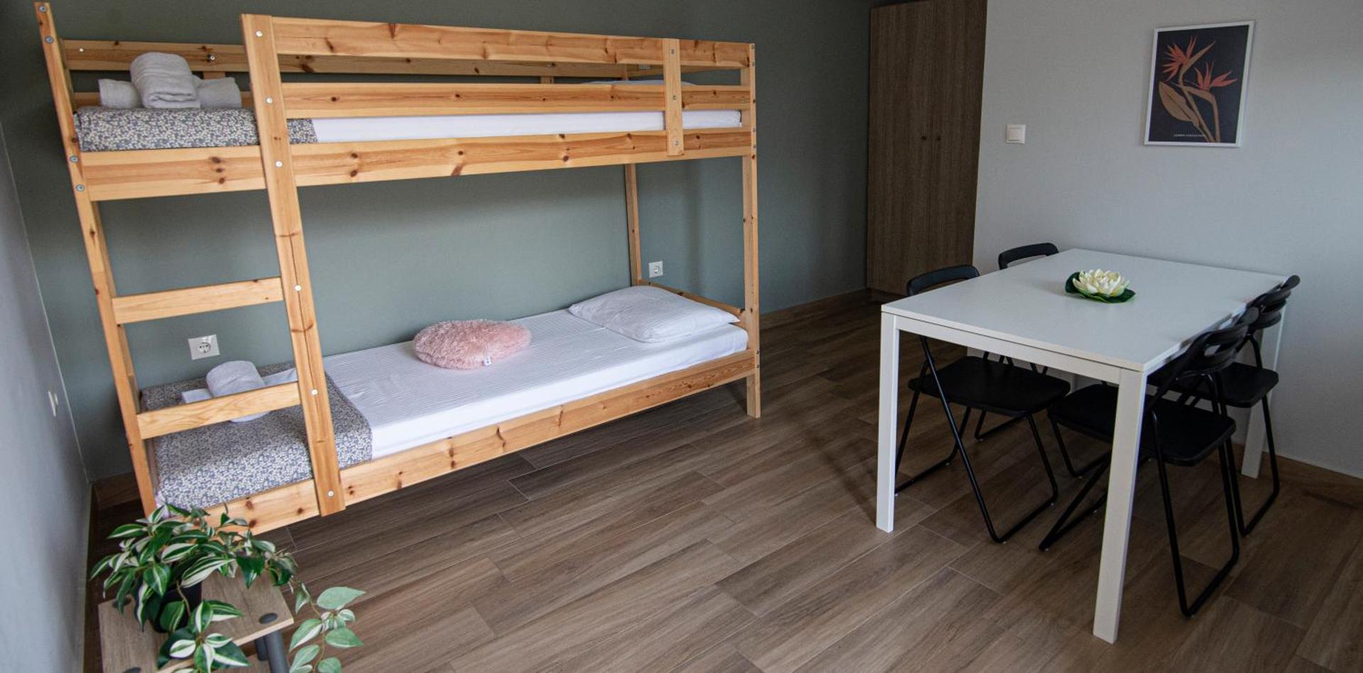 Nikitas Apartments & Suites