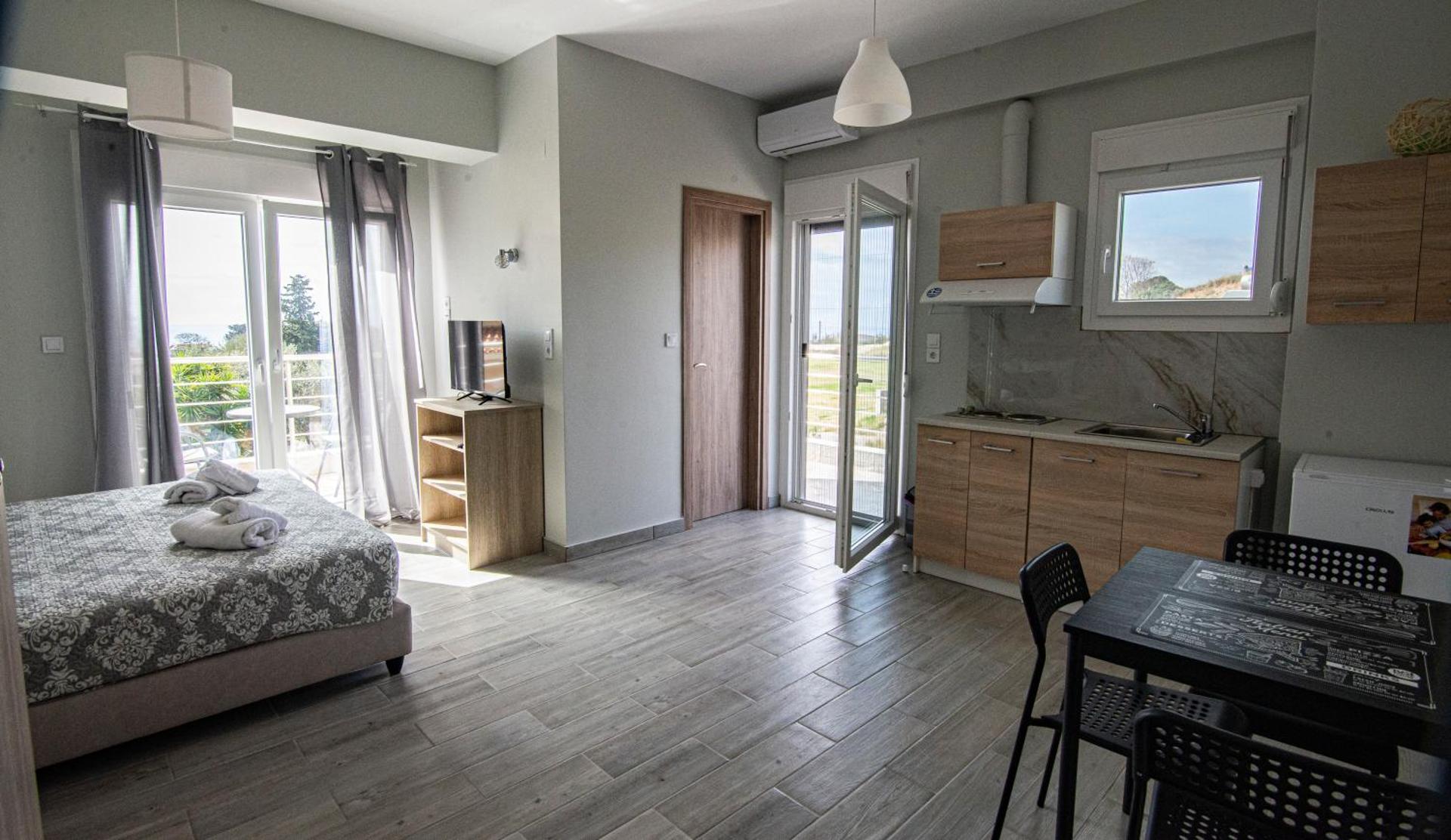 Nikitas Apartments & Suites