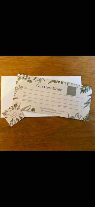 Cornwall Woodland Shepherd's Hut Deirdres Hut