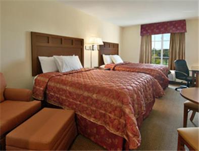 Super 8 by Wyndham Bowling Green North