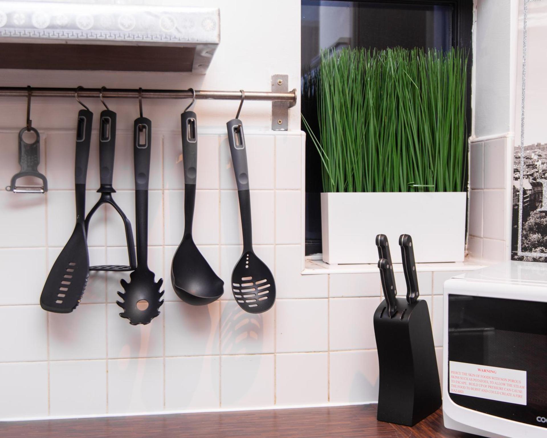 Luxury 3 King Bed Apartment Quayside