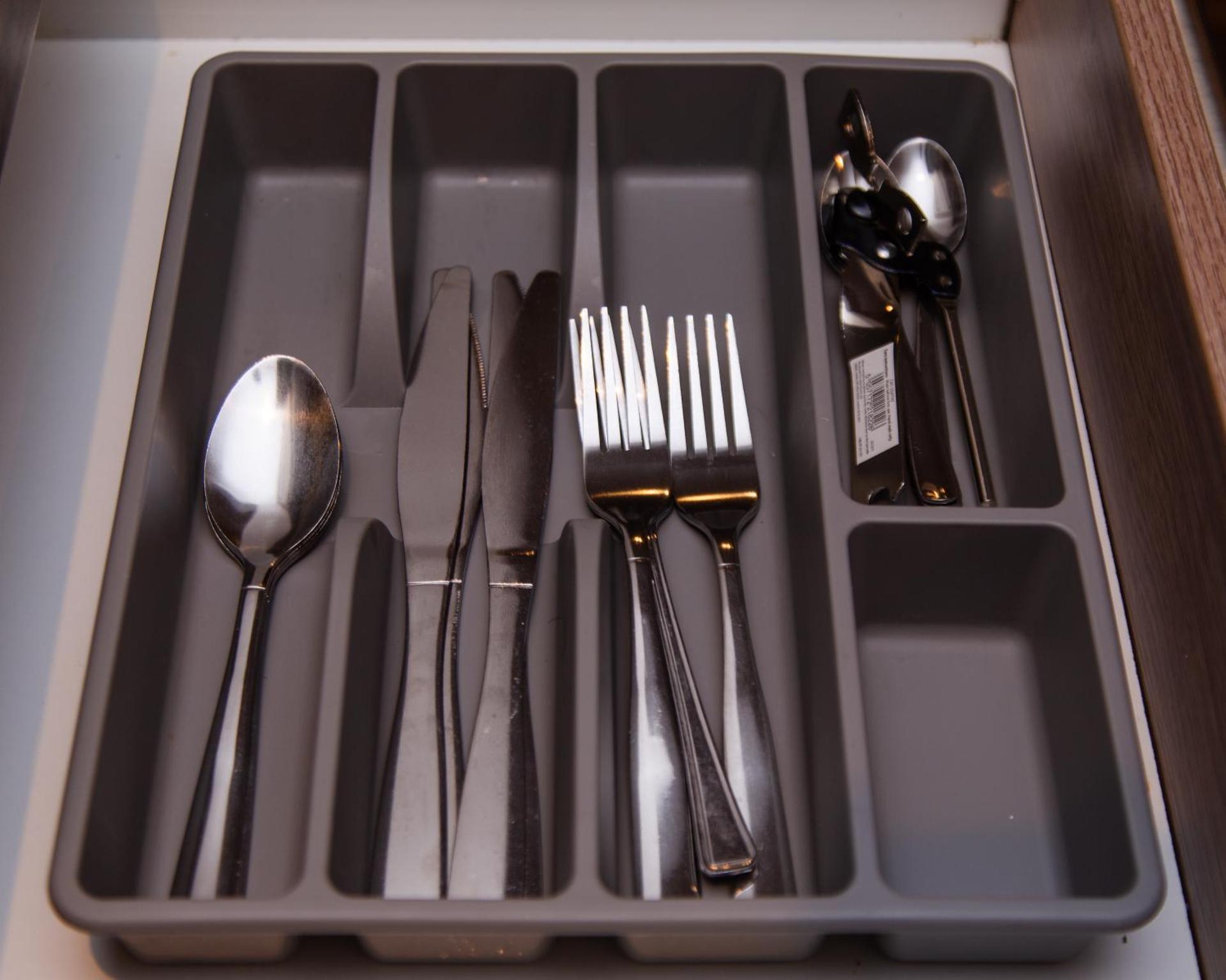 Luxury 3 King Bed Apartment Quayside