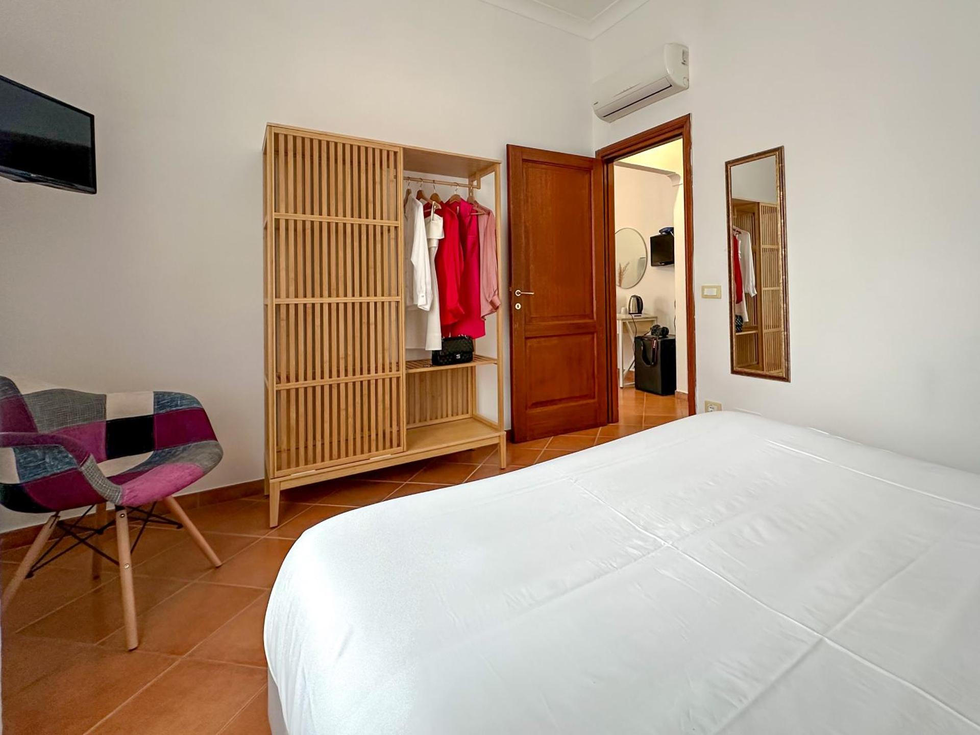 Classic Quadruple Room