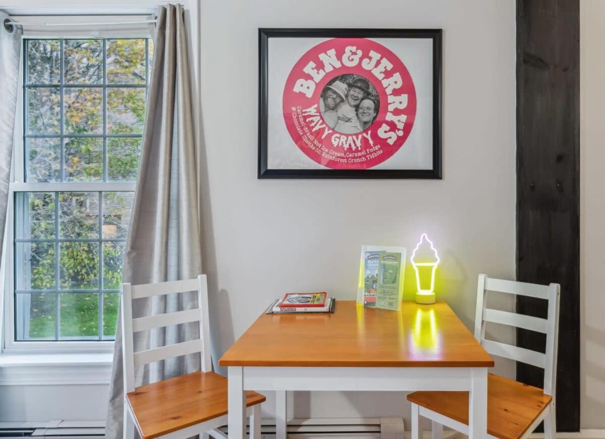 Minutes to Woodstock Hiking Ben & Jerry Suite