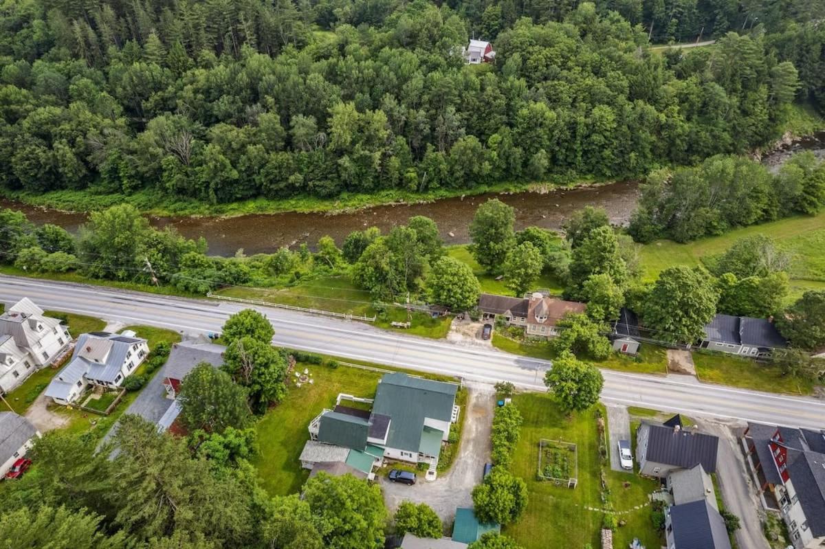 Minutes to Woodstock Hiking Ben & Jerry Suite