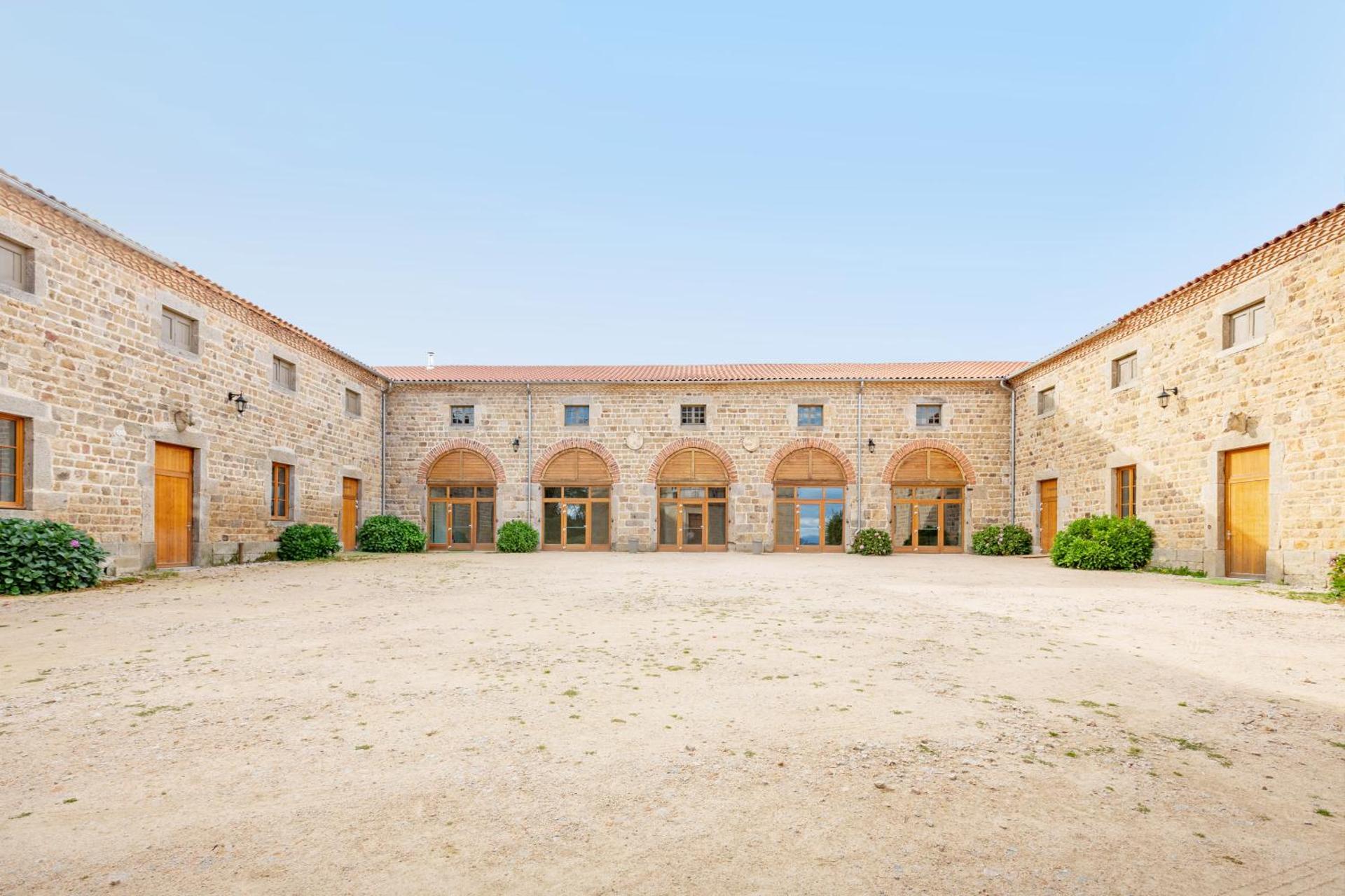 Banquet/Function facilities