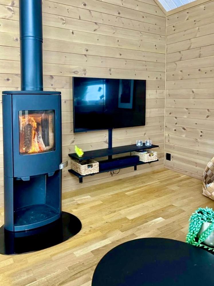 Cozy cabin on Sjusjølia by the trail network sauna