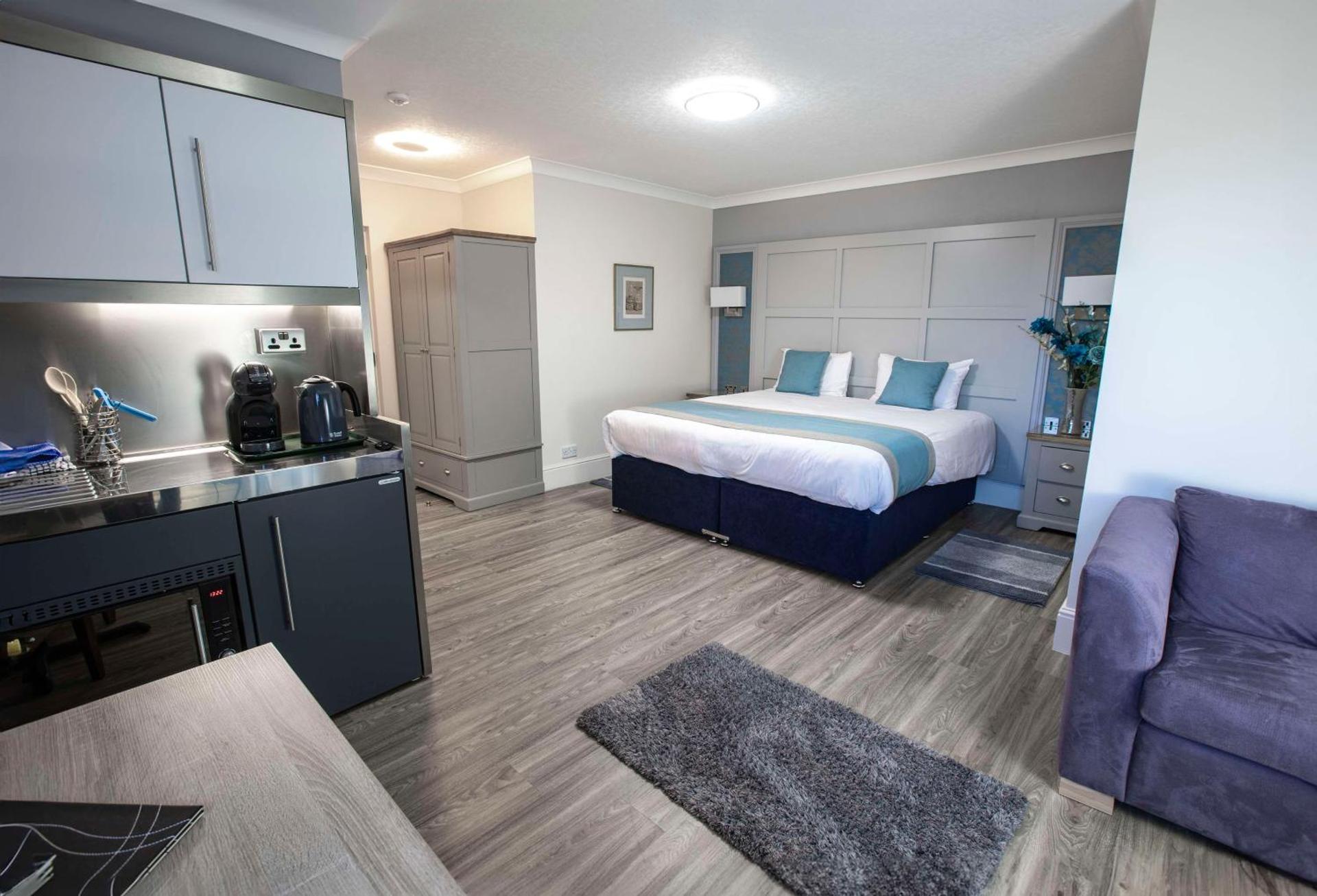 Photo of the whole room