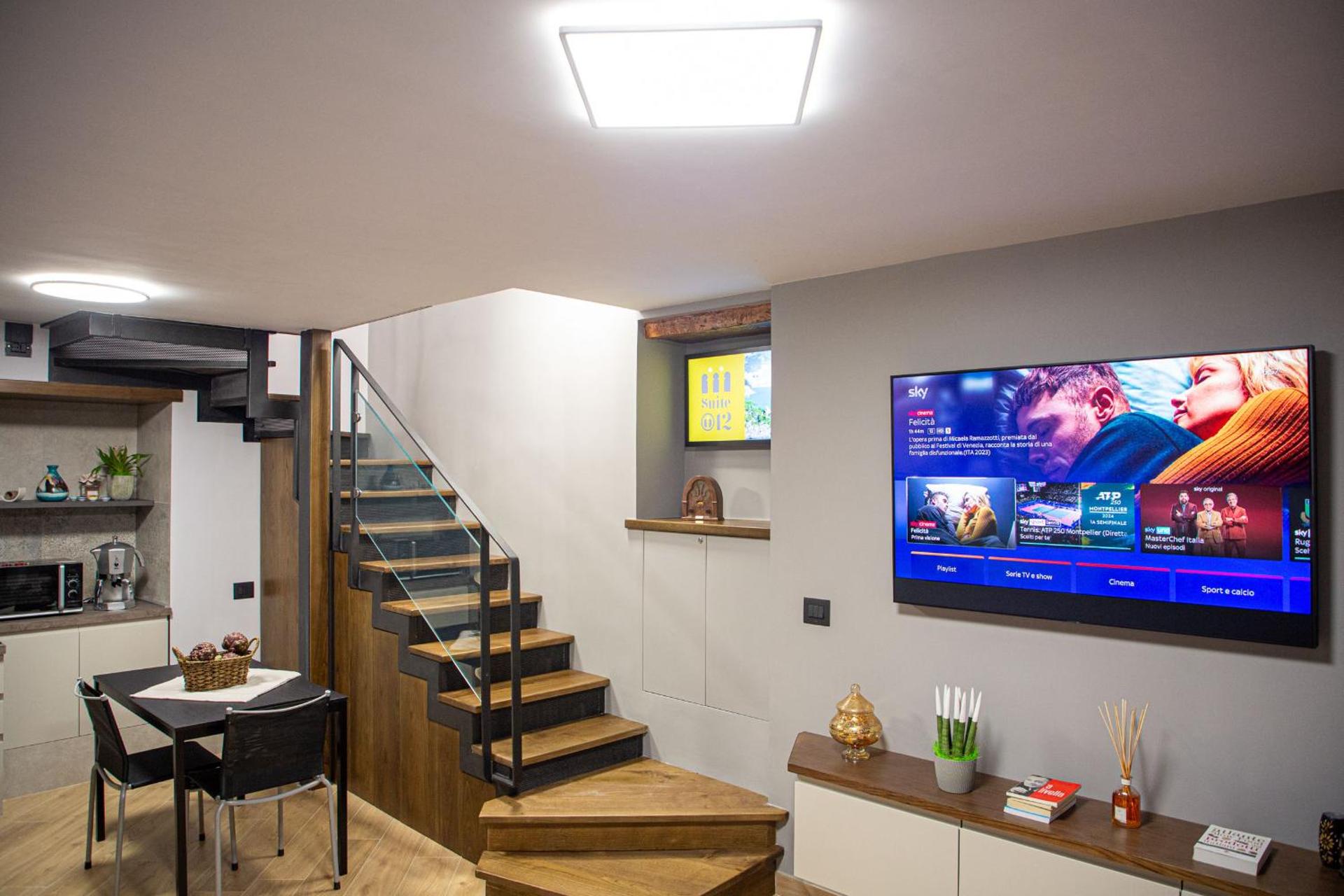 Communal lounge/ TV room