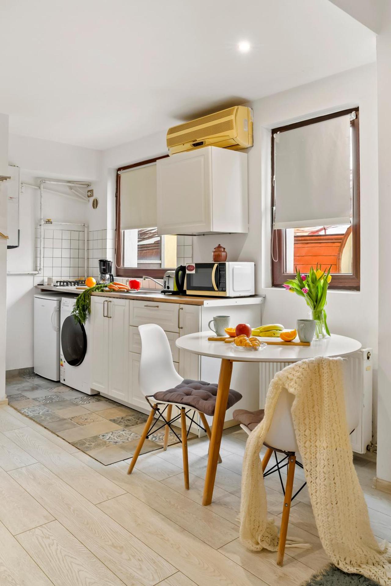 One Love Central Apartment