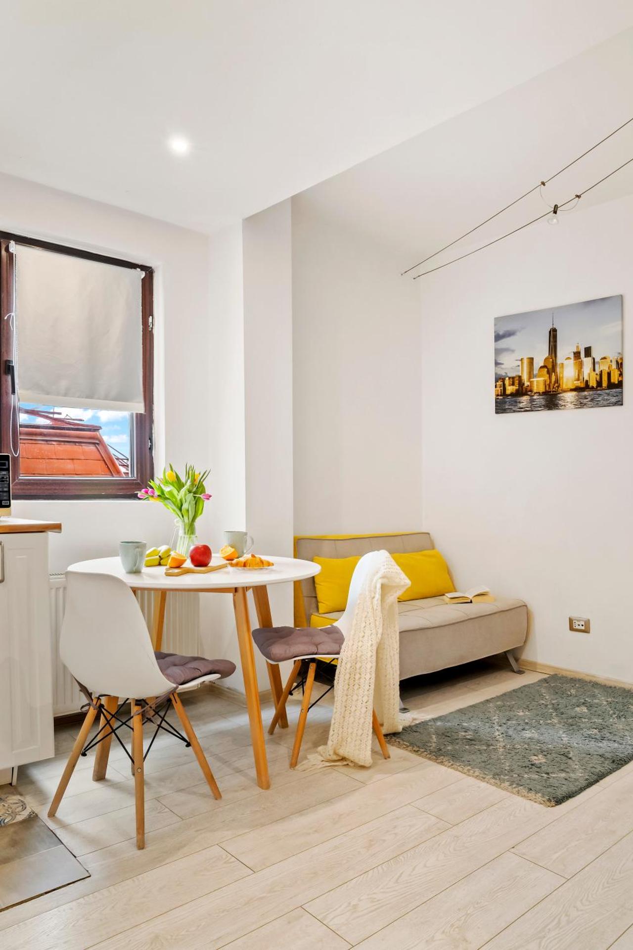 One Love Central Apartment