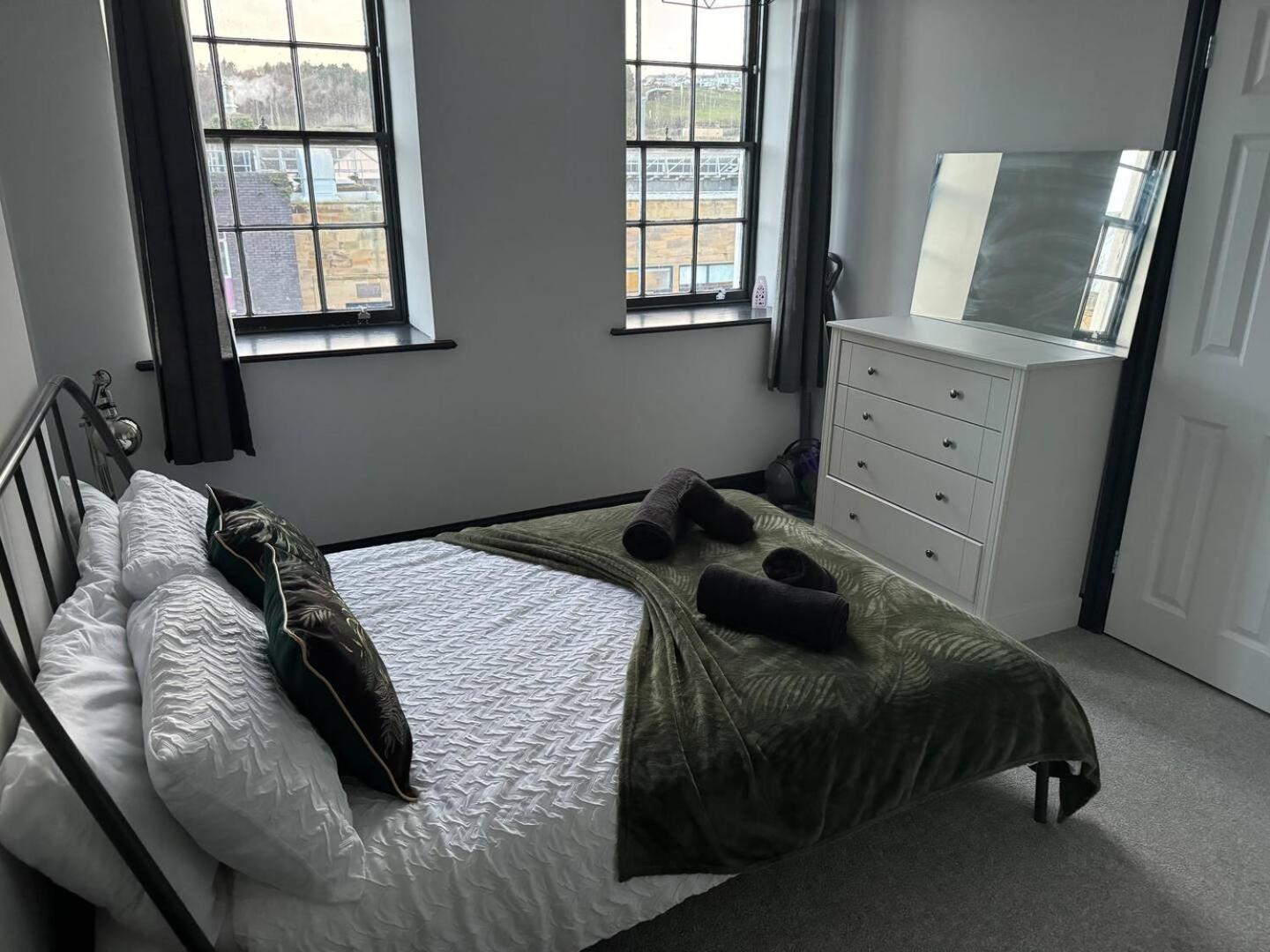 The Lowther Penthouse - 2 Bedrooms - Sleeps 4