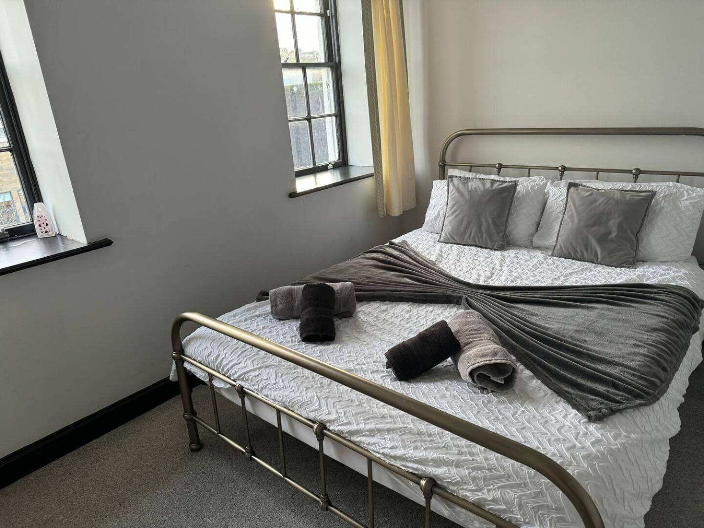 The Lowther Penthouse - 2 Bedrooms - Sleeps 4