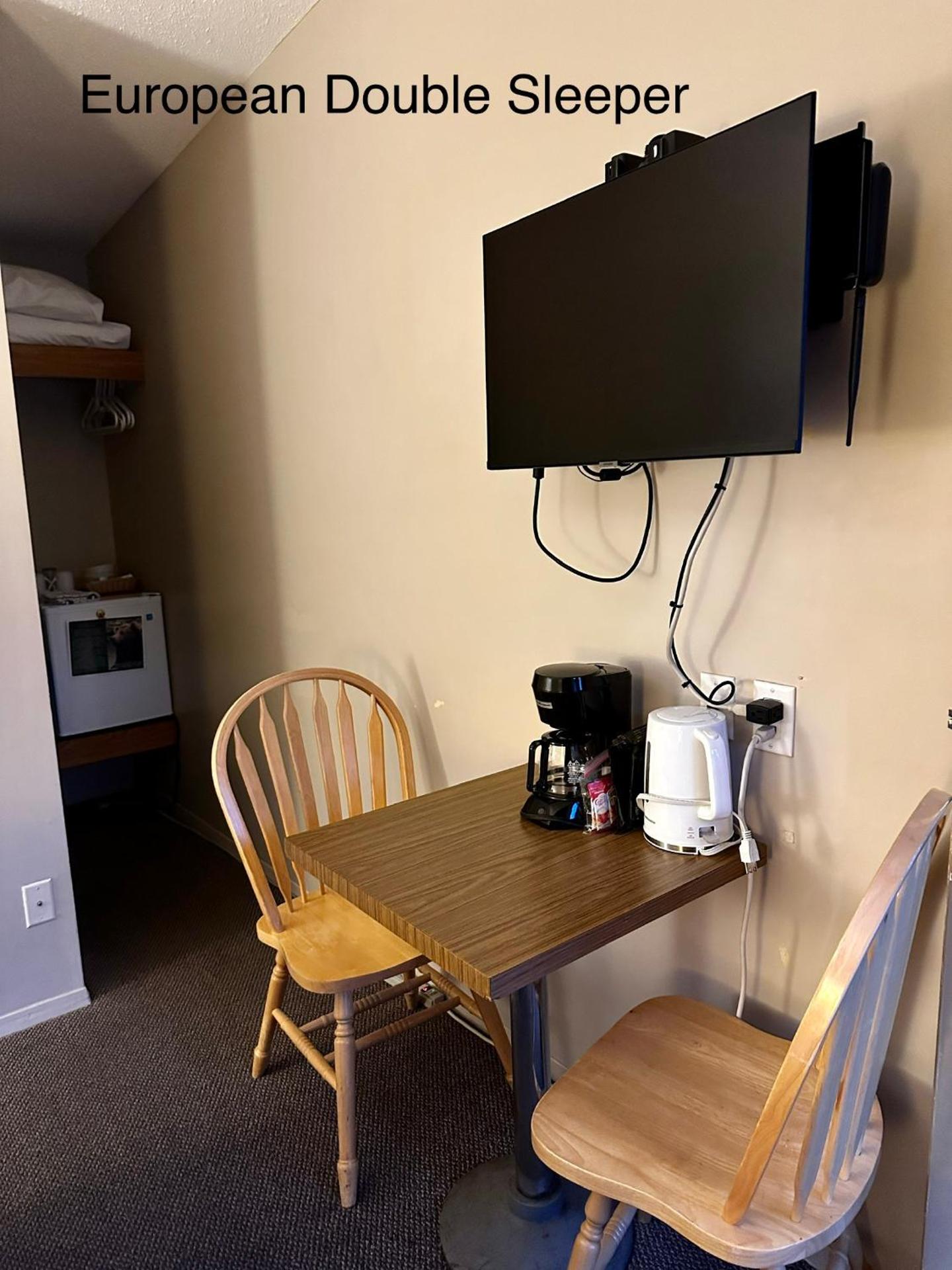 Small Double Room (2 Adults) - 120 square feet