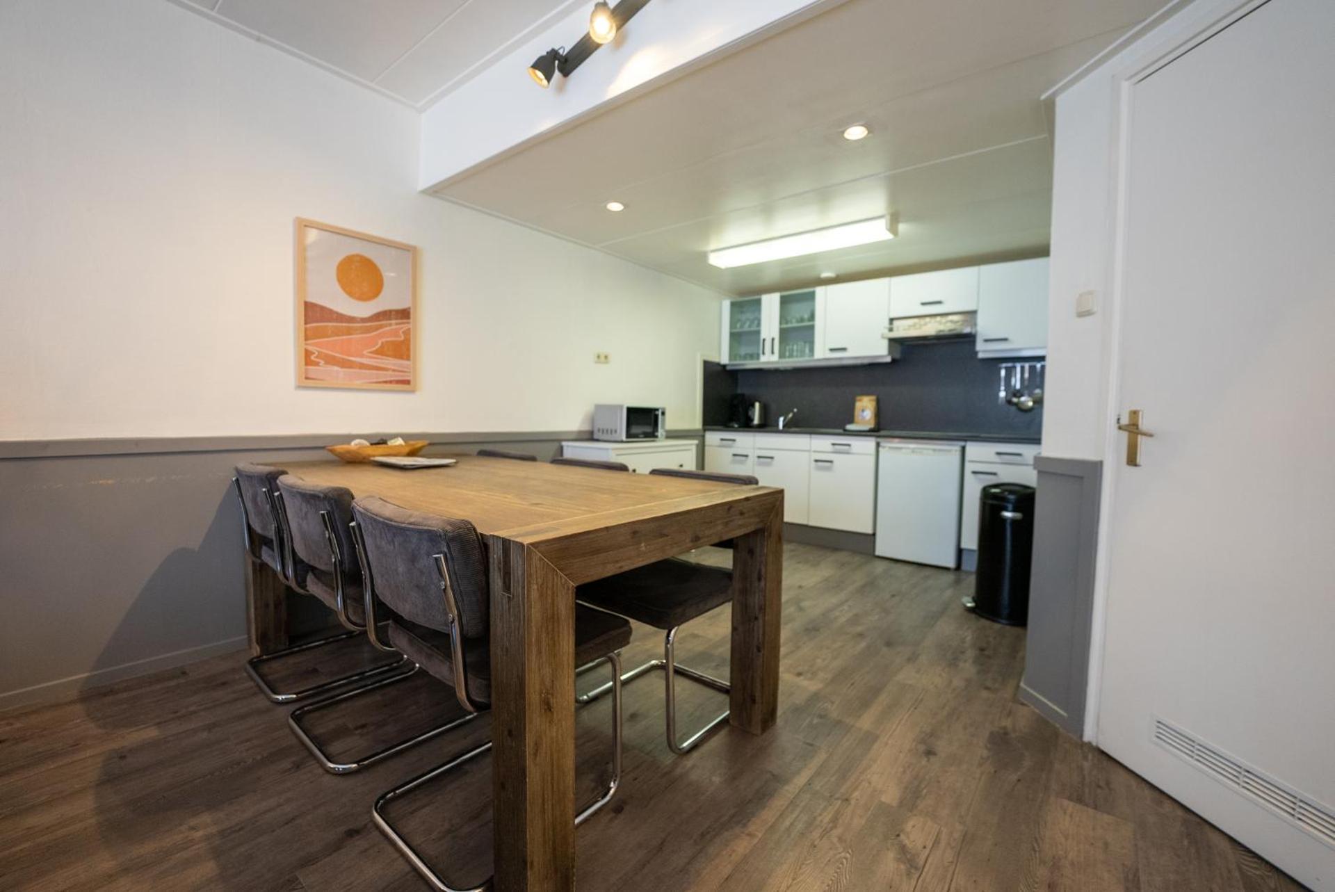 6-people Apartment (dogs allowed)