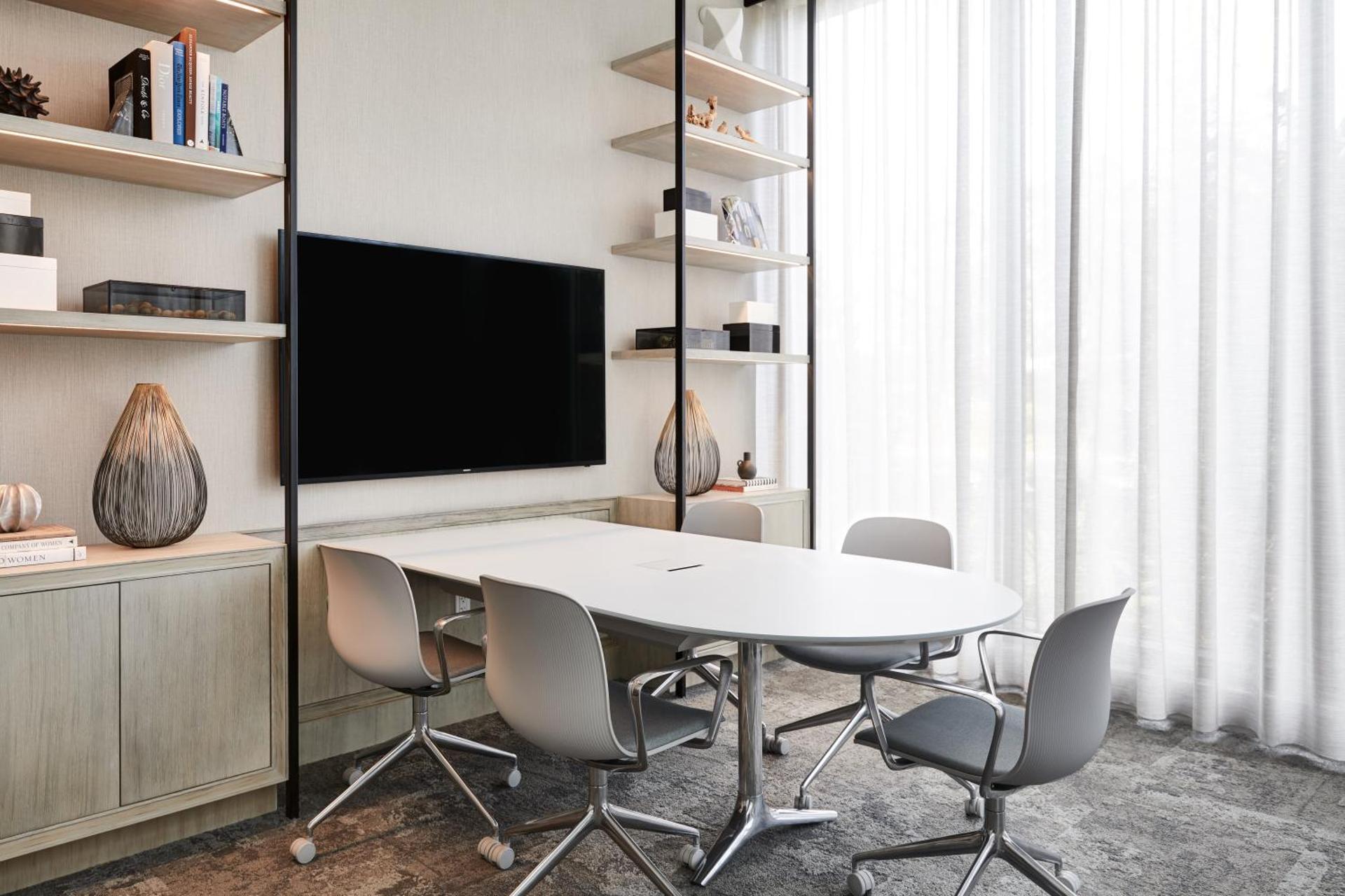 Meeting/conference room