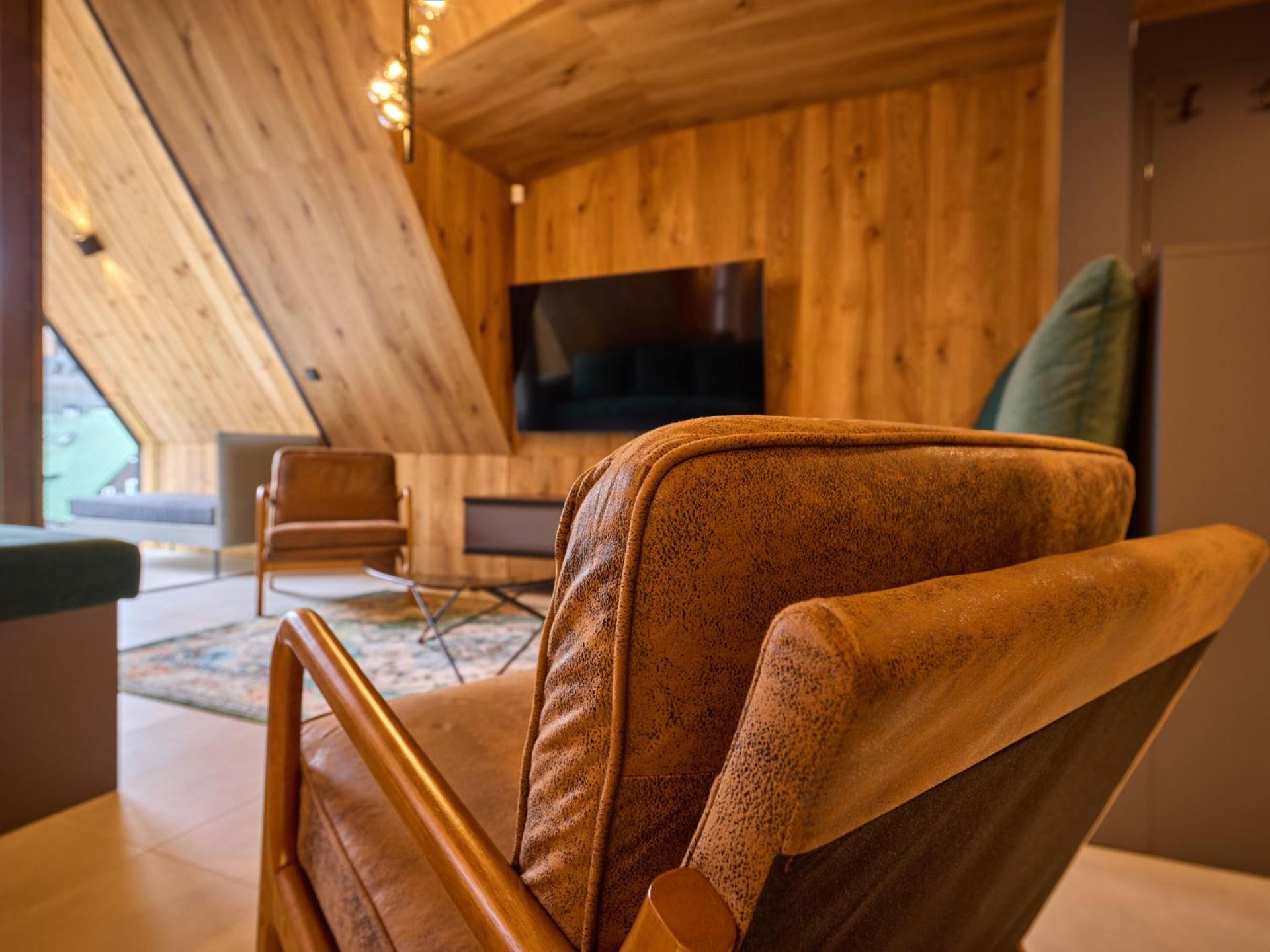 Apartment Rooftop Vista Maisonette & Relaxing Bath by Interhome