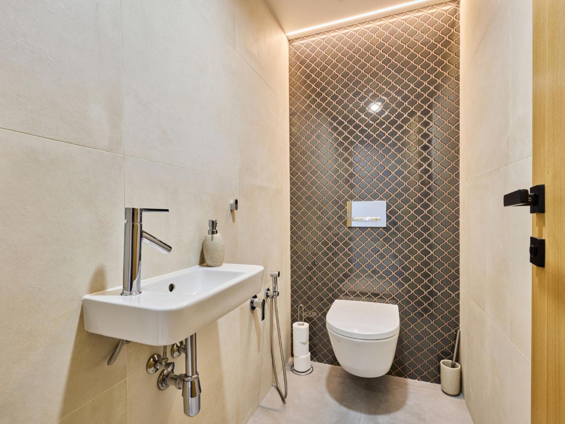 Apartment Rooftop Vista Maisonette & Relaxing Bath by Interhome