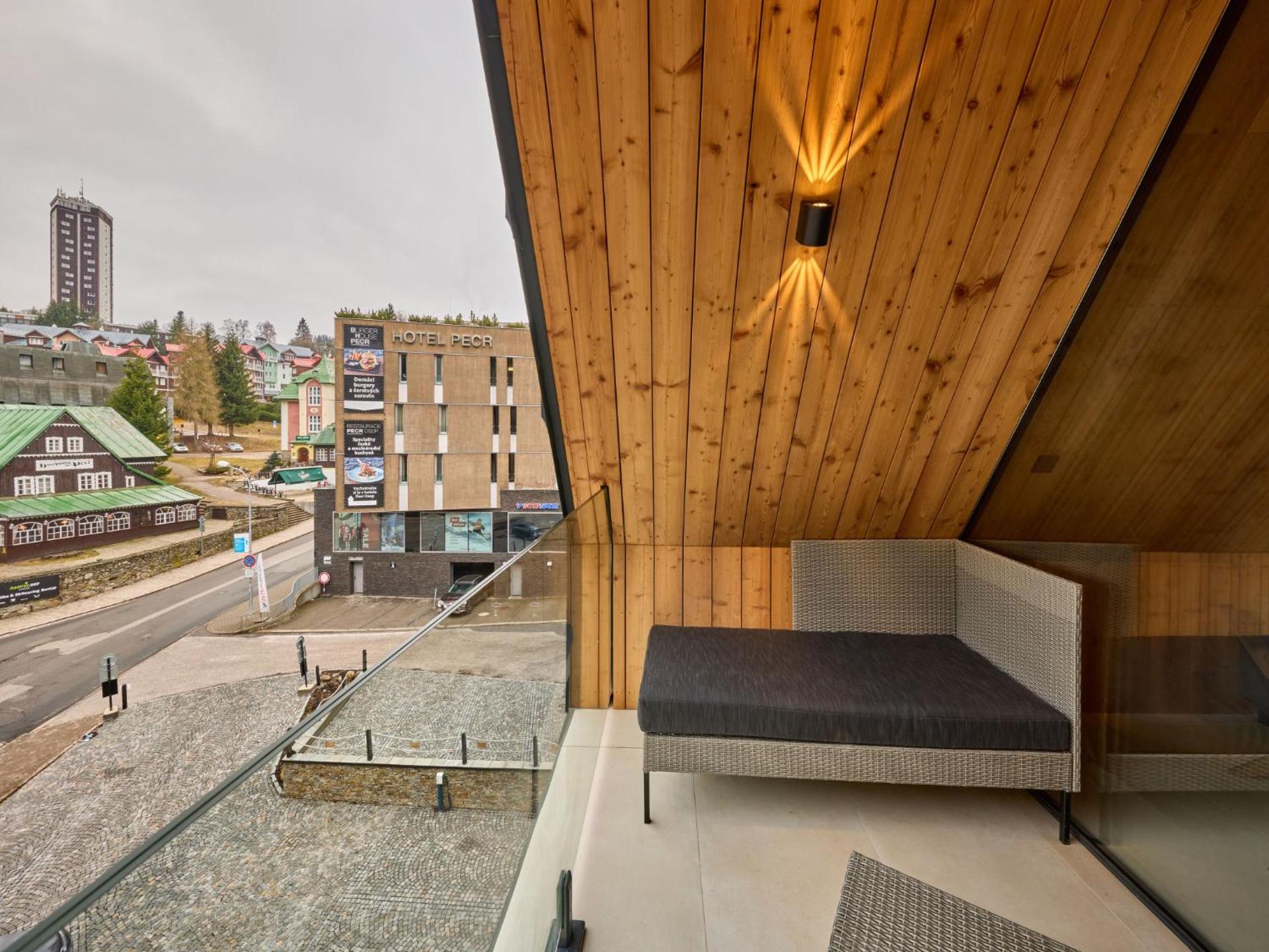 Apartment Rooftop Vista Maisonette & Relaxing Bath by Interhome