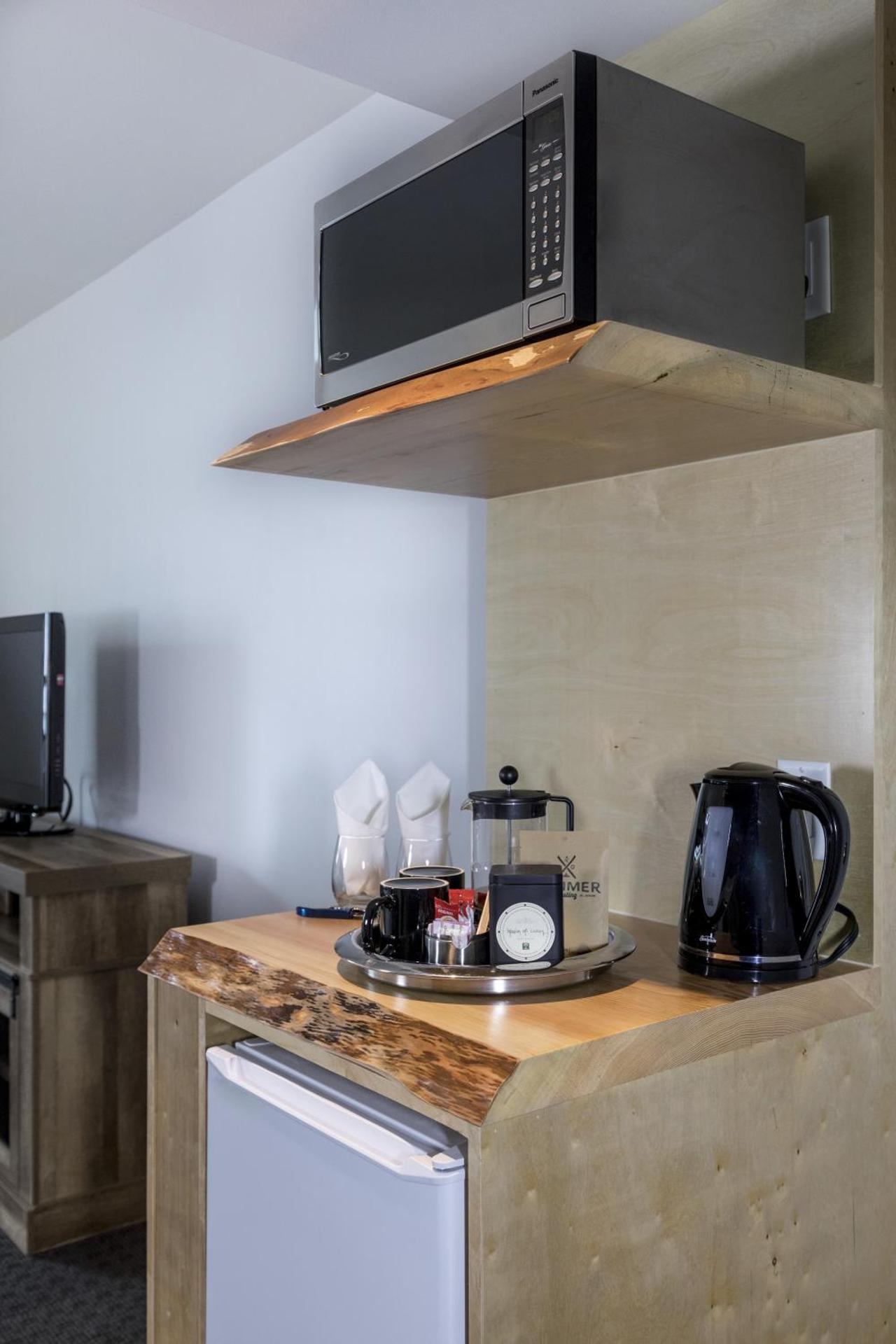 Coffee/tea facilities