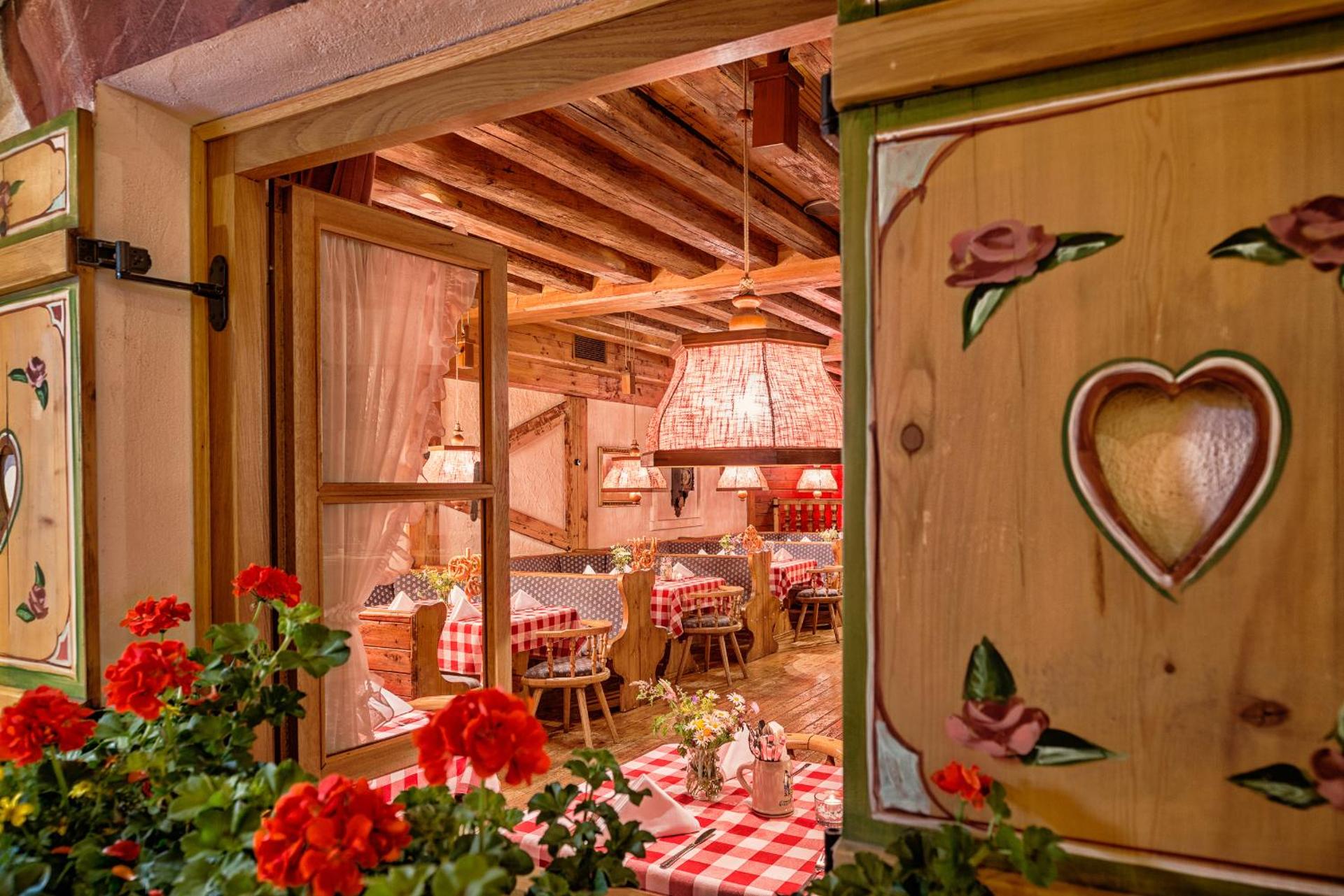 Restaurant/places to eat